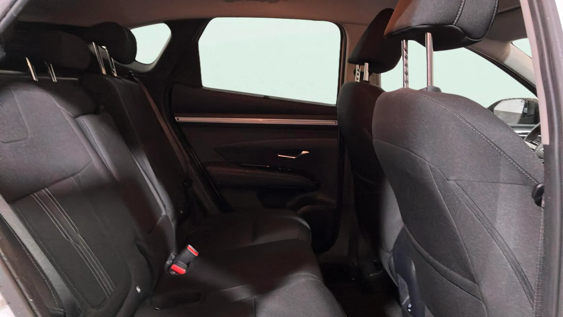 Hyundai Tucson 1.6 CRDi 48V Tecno 2C - foto 18