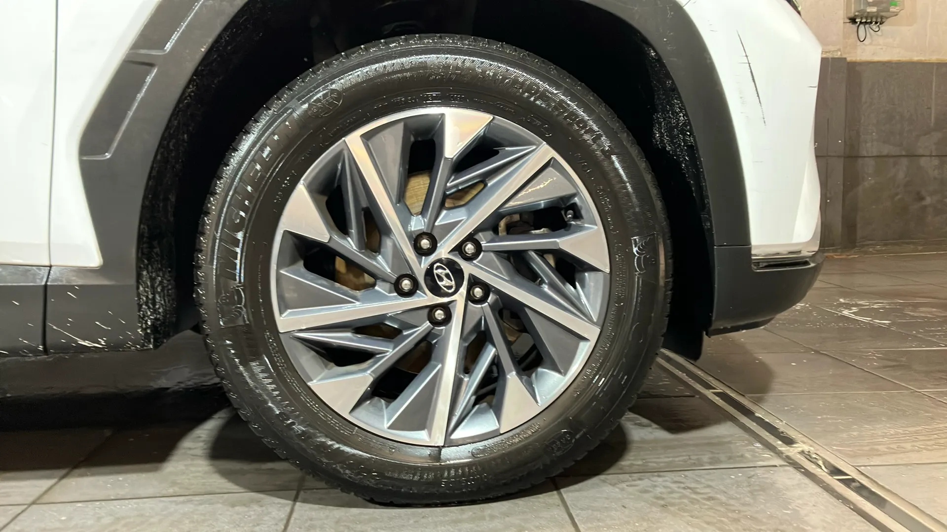 Hyundai Tucson 1.6 CRDi 48V Tecno 2C - foto 23