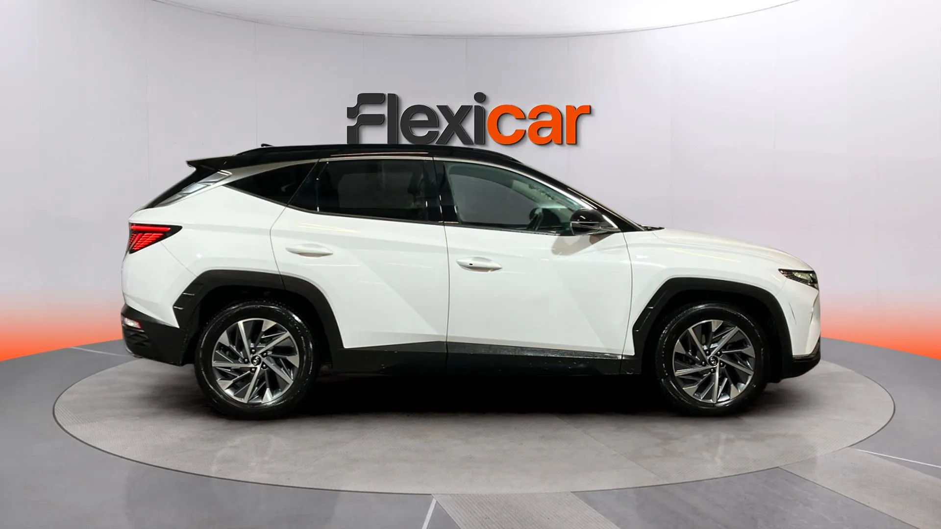 Hyundai Tucson 1.6 CRDi 48V Tecno 2C - foto 4