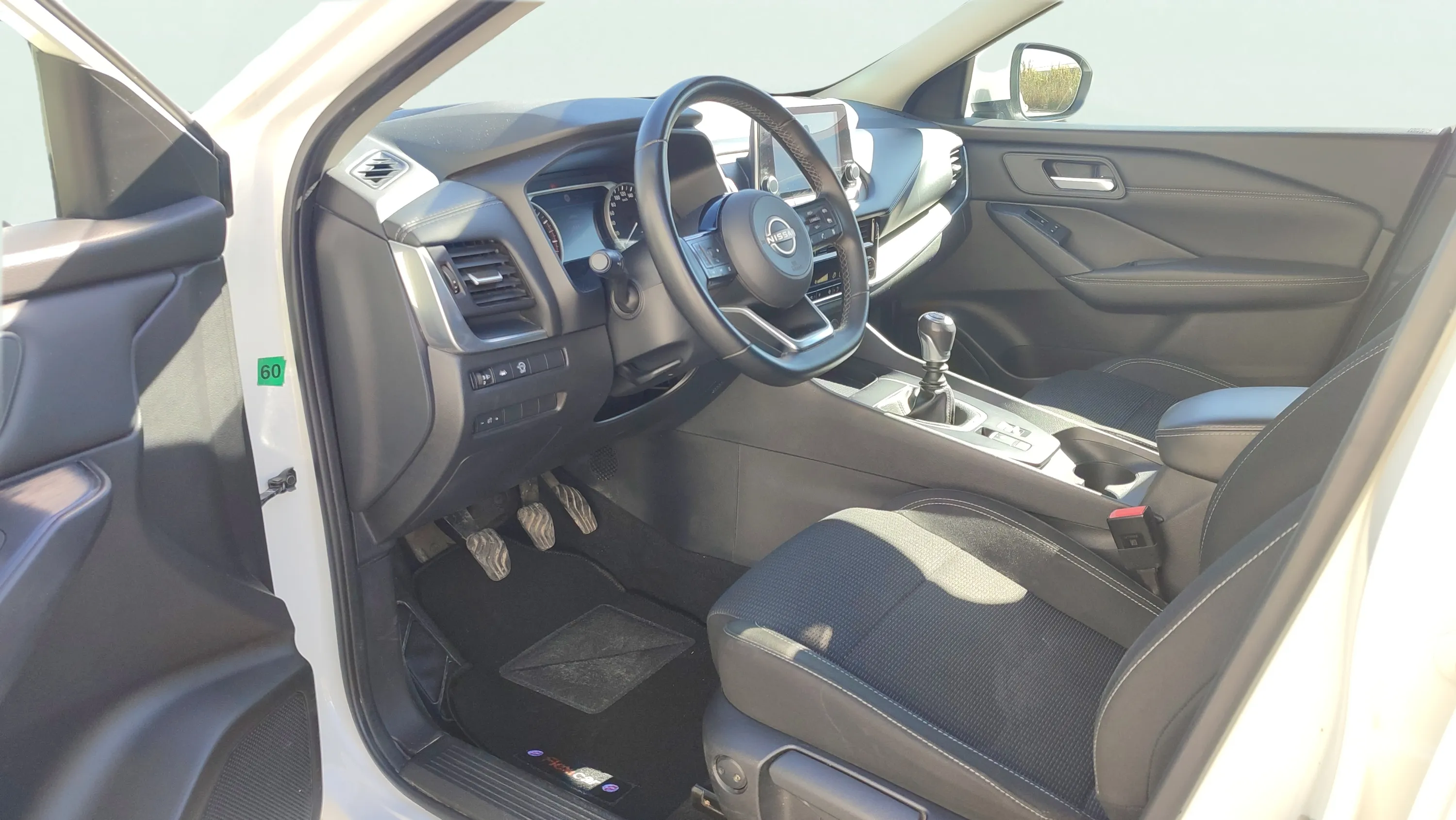 Nissan Qashqai DIG-T mHEV 4x2 Acenta - foto 14
