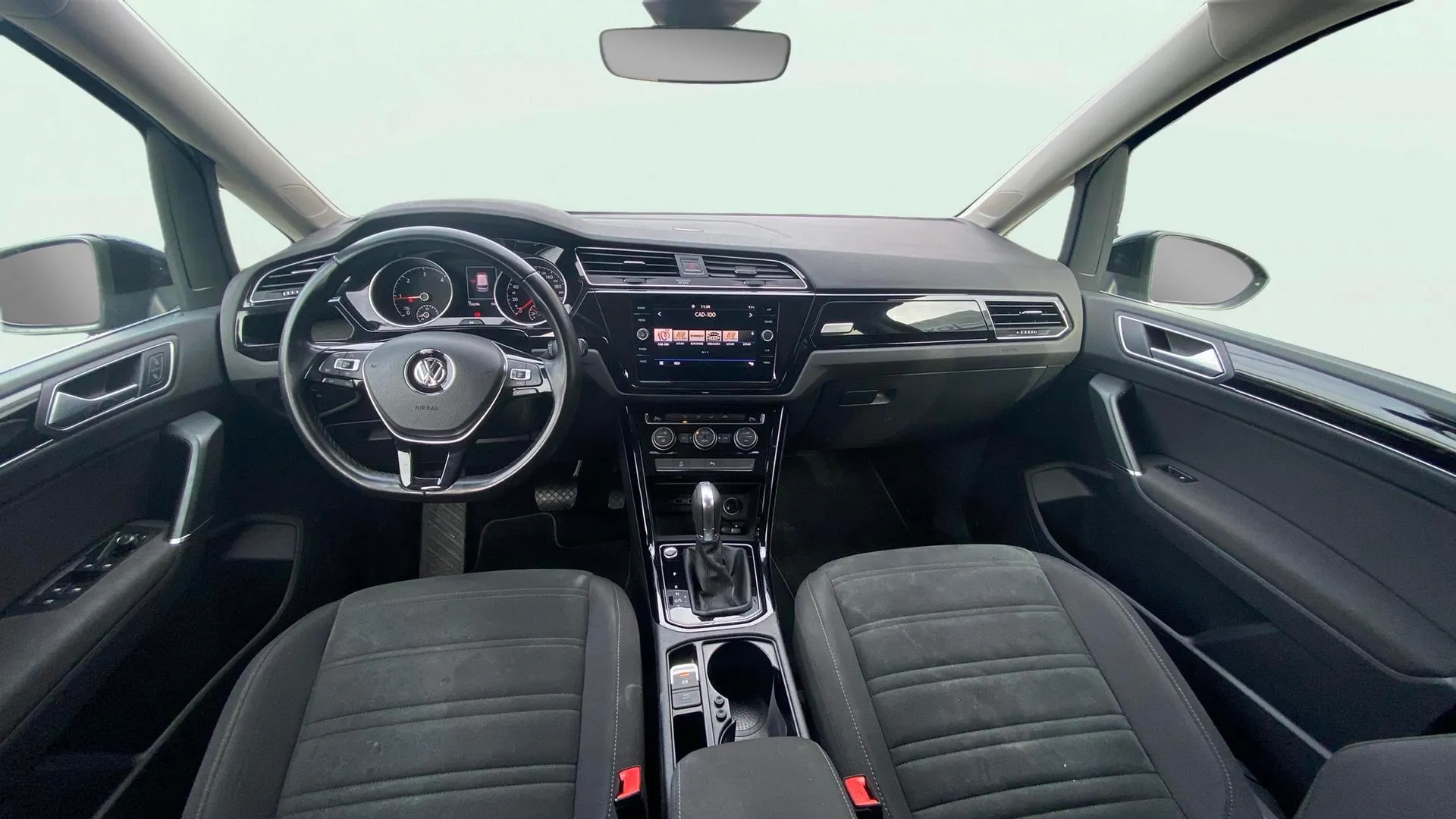Volkswagen Touran Advance 2.0 TDI DSG - foto 10