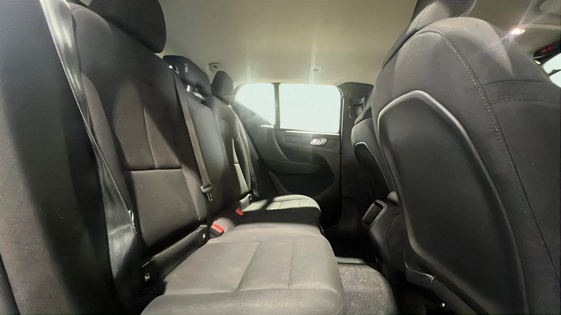 Volvo XC40 1.5 T2 Momentum Core - foto 17