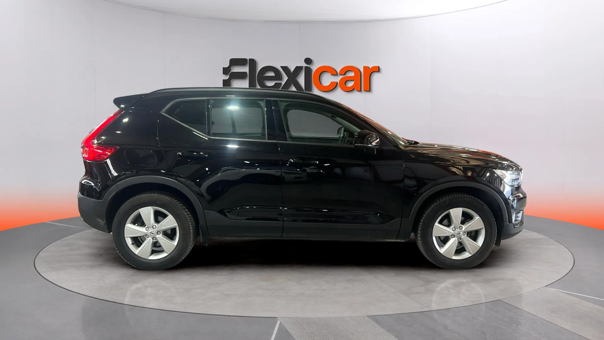 Volvo XC40 1.5 T2 Momentum Core - foto 8