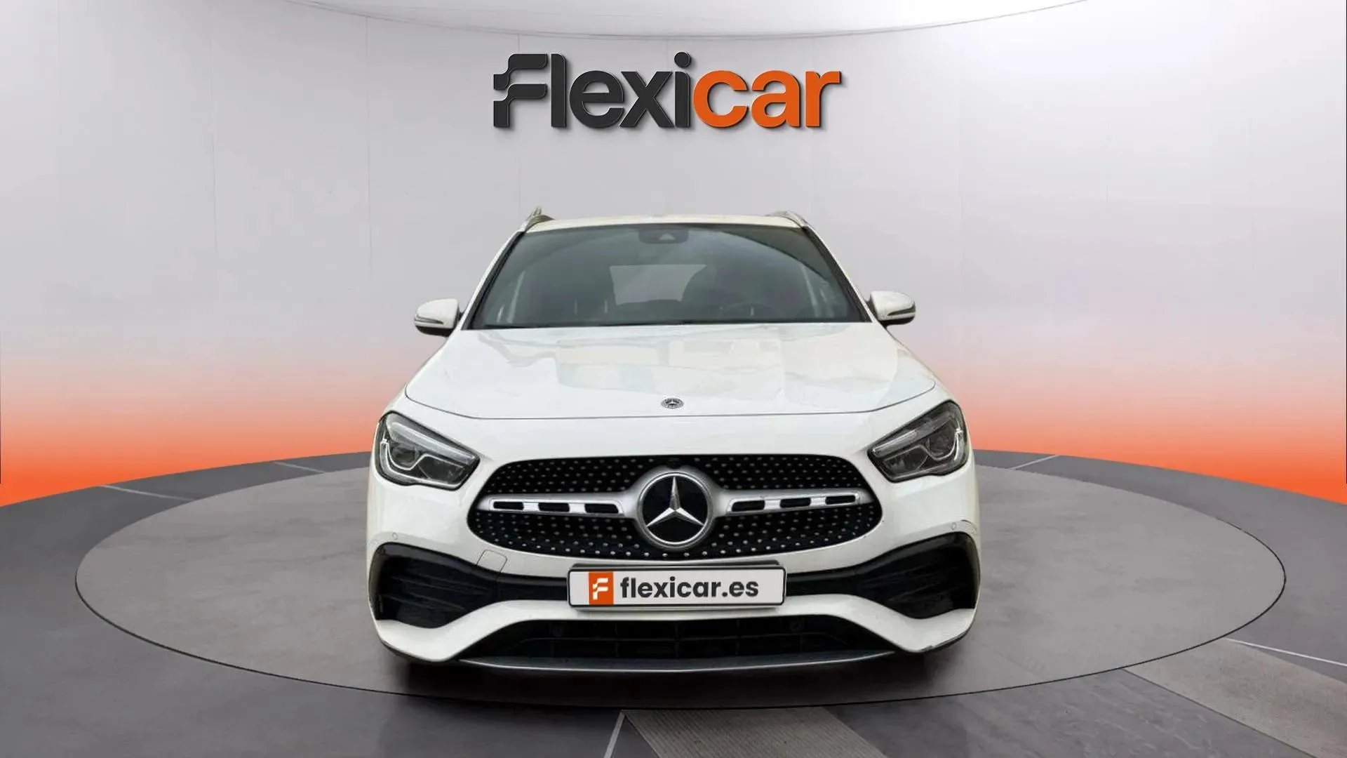 Mercedes-Benz GLA 200 D - foto 24