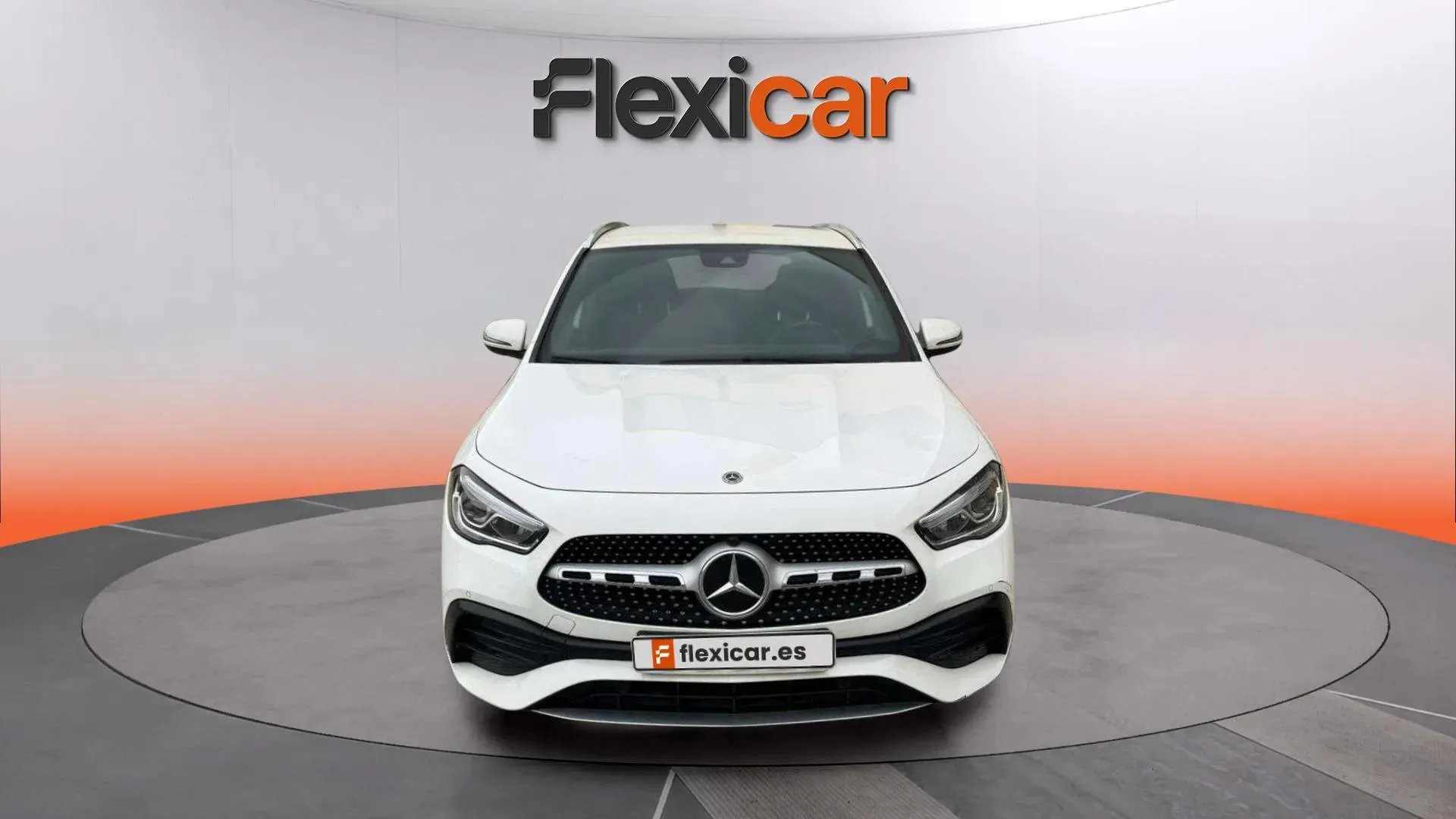 Mercedes-Benz GLA 200 D - foto 39