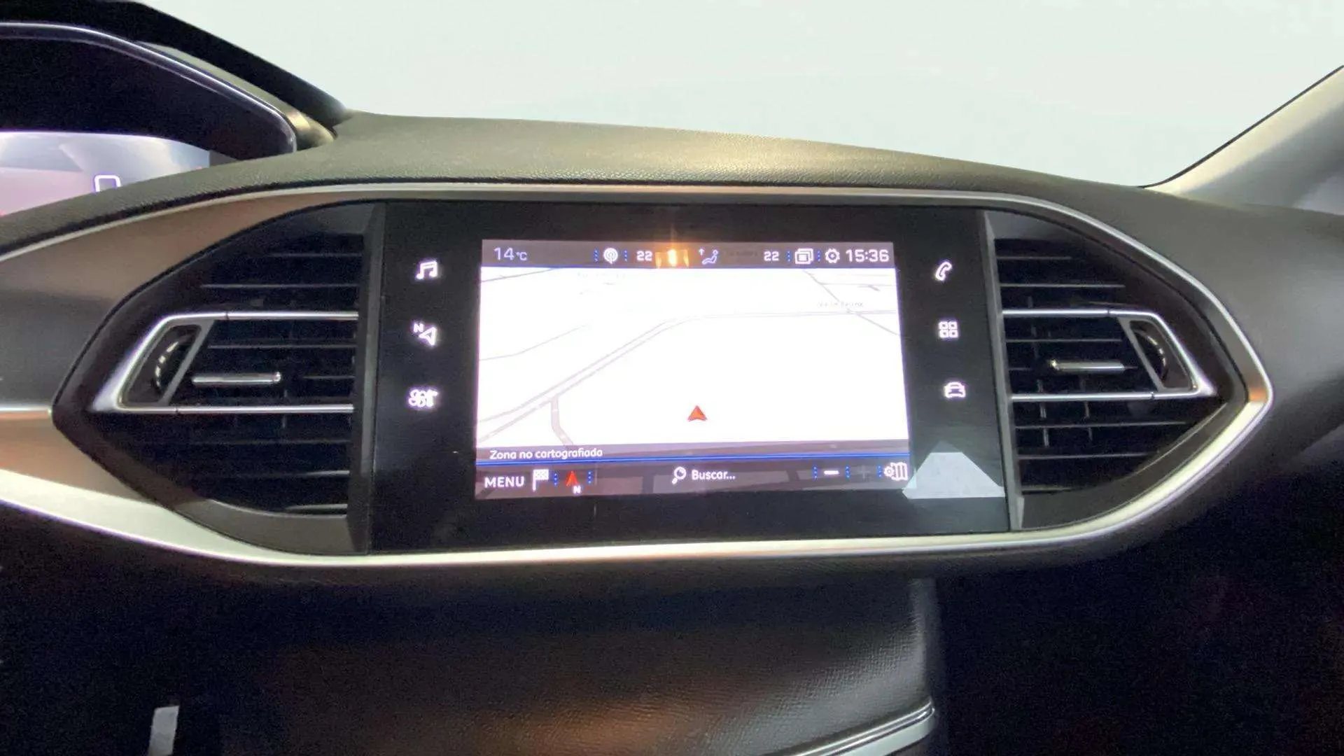 Peugeot 308 SW Active BlueHDi 130 - foto 30