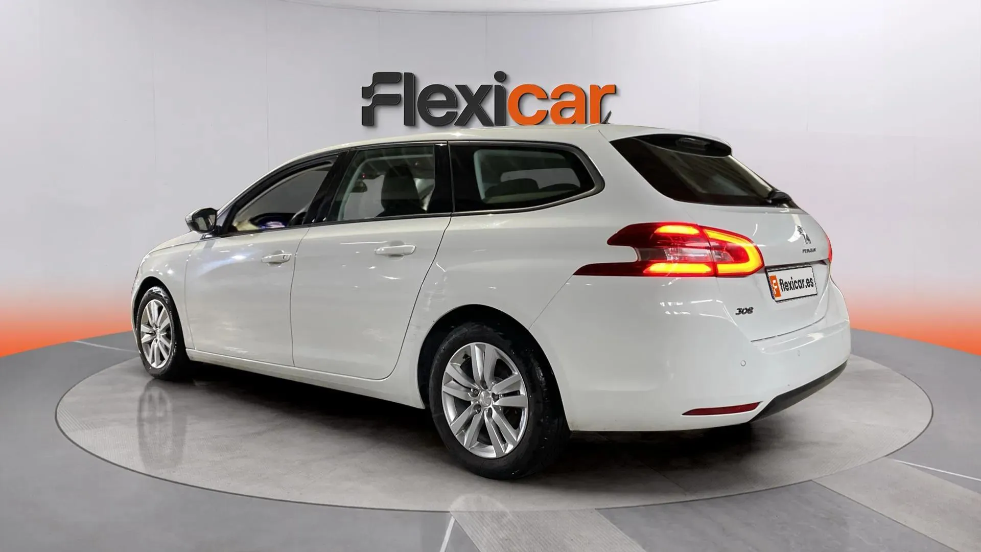 Peugeot 308 SW Active BlueHDi 130 - foto 6