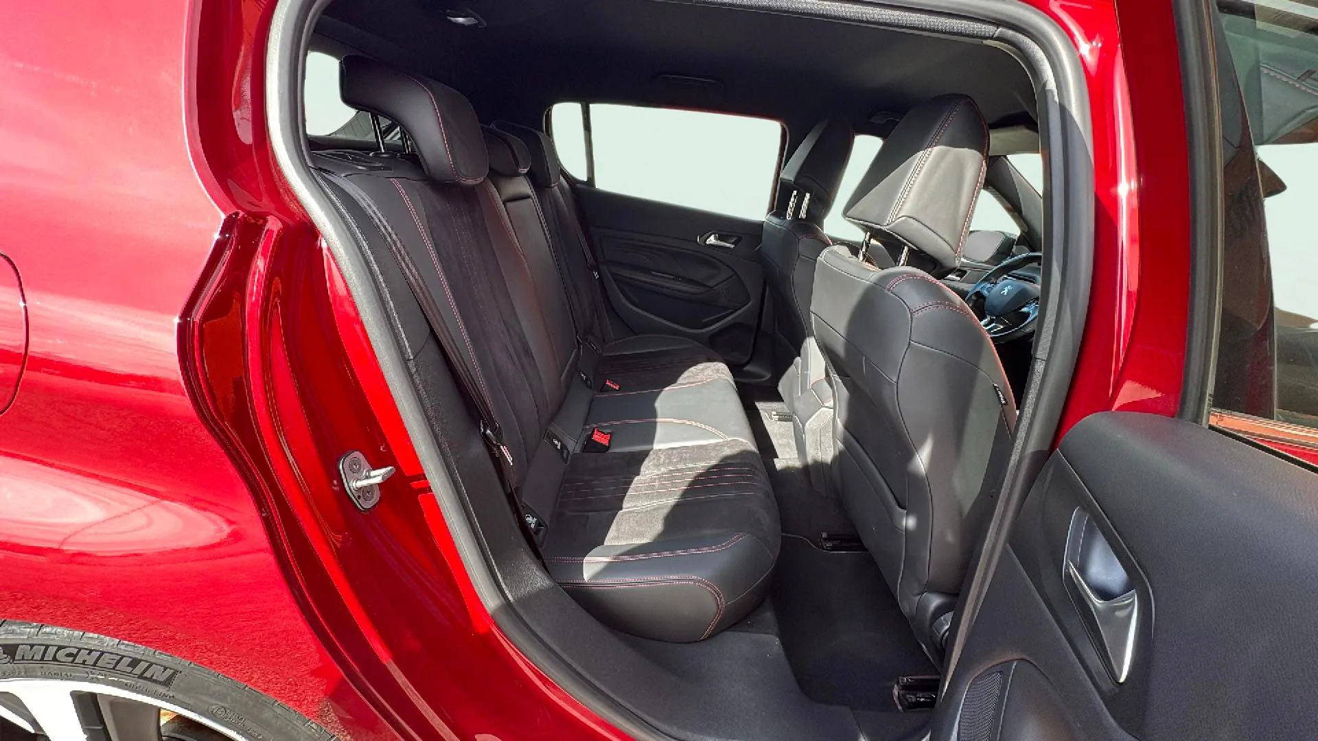 Peugeot 308 GTi - foto 14