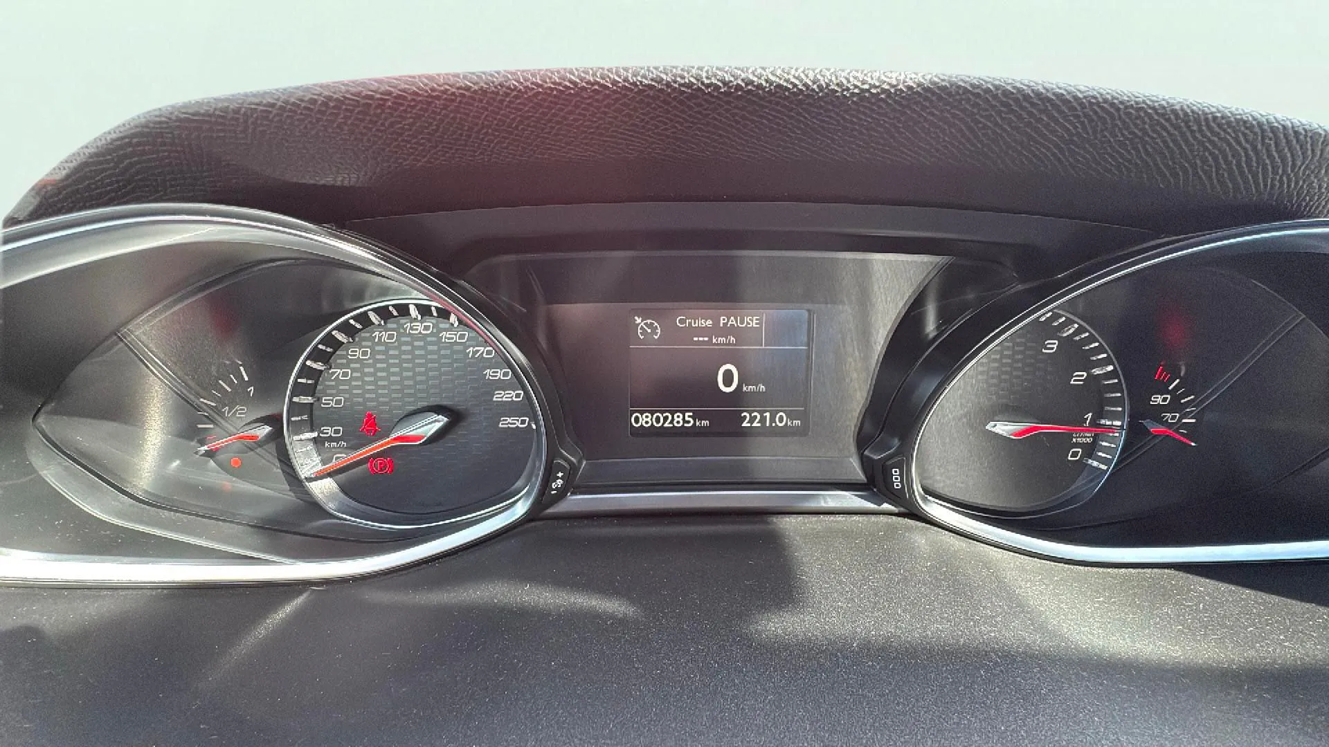 Peugeot 308 GTi - foto 8