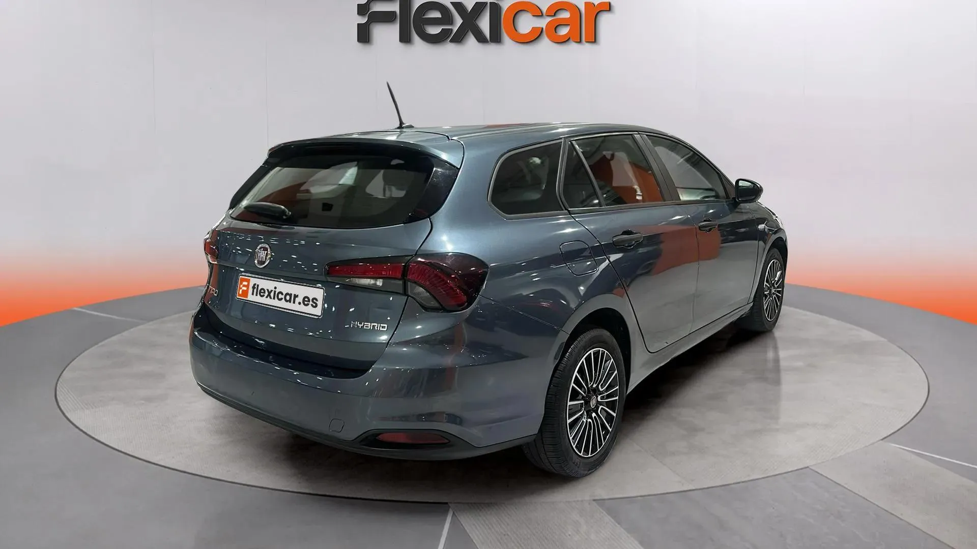 Fiat Tipo SW 1.5 Hybrid DCT - foto 6