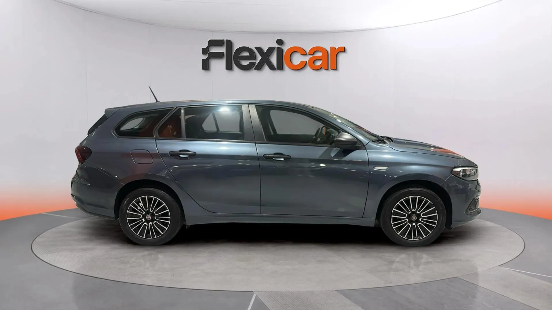 Fiat Tipo SW 1.5 Hybrid DCT - foto 7