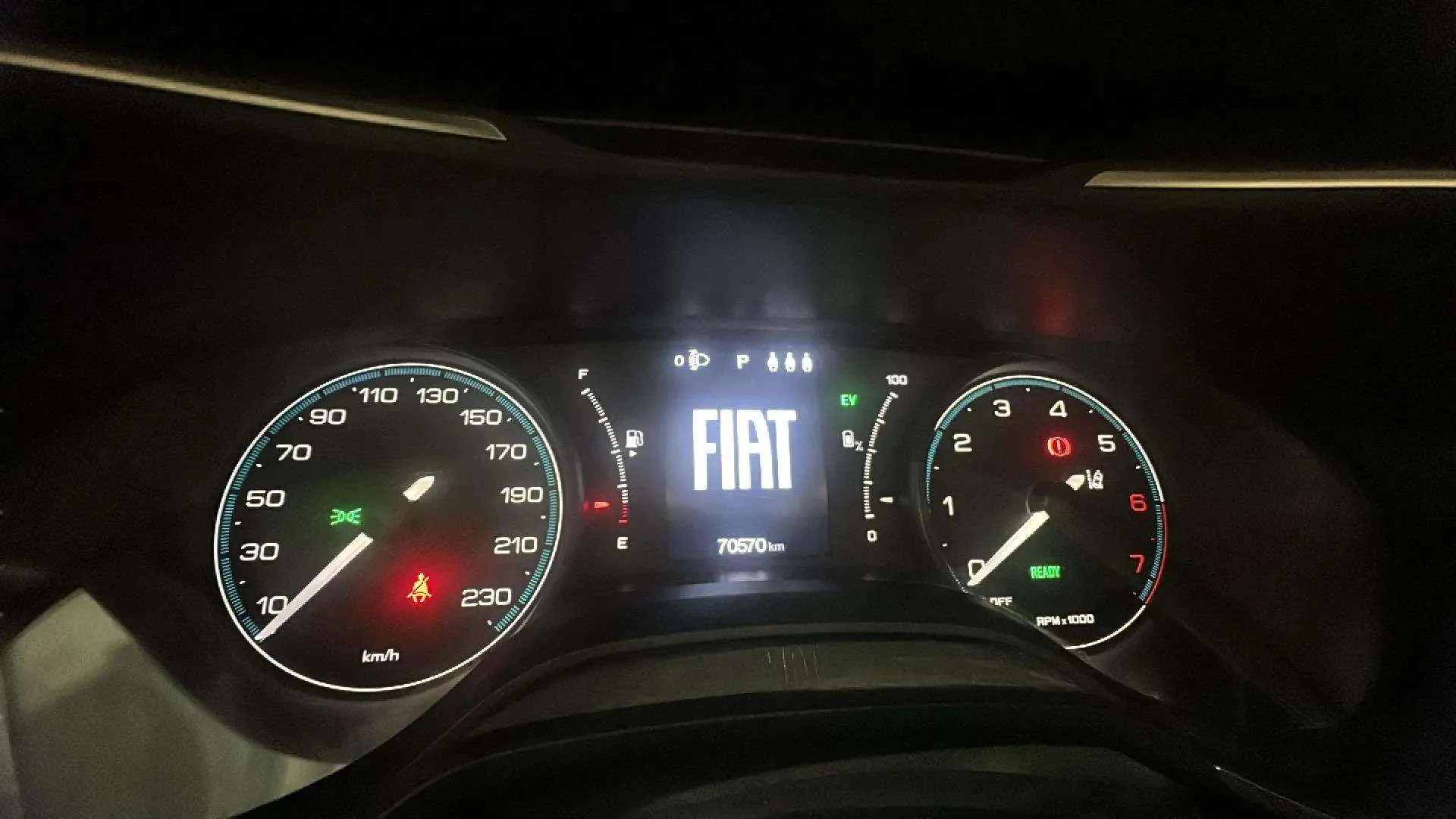 Fiat Tipo SW 1.5 Hybrid DCT - foto 12