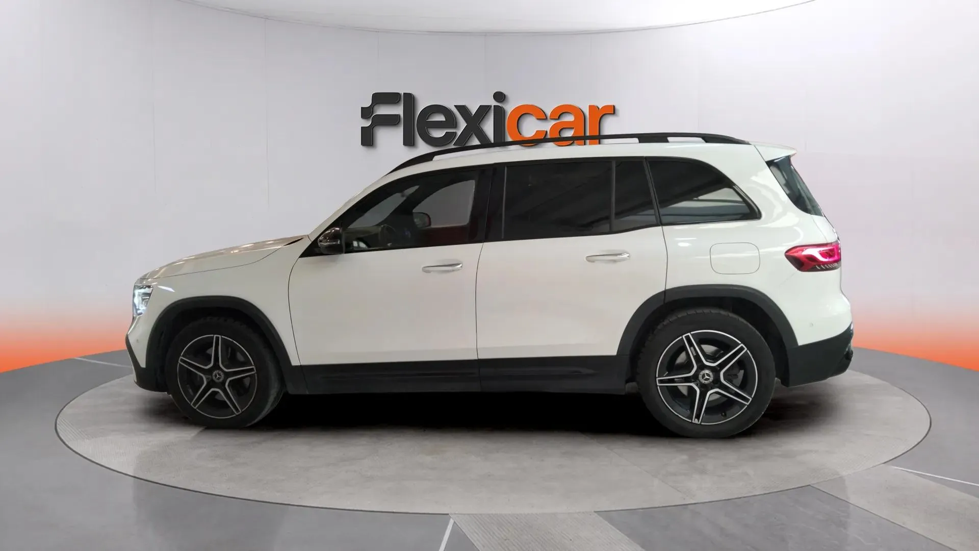 Mercedes-Benz GLB 2.0 GLB 220 D 4MATIC DCT - foto 5