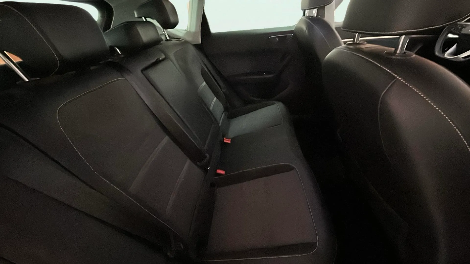 SEAT Ateca 2.0 TDI DSG X-Perience Go - foto 13