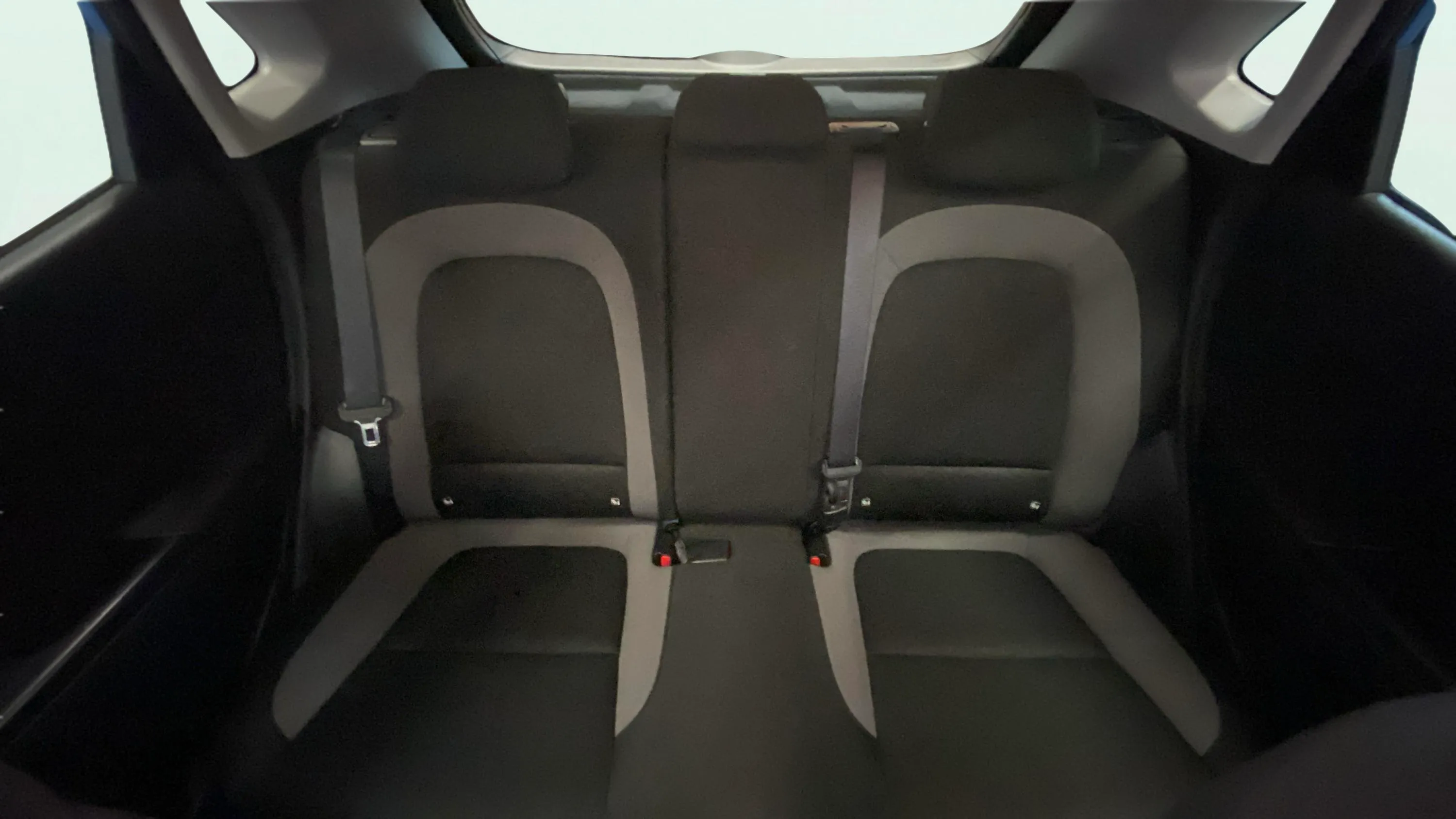 Hyundai Kona 1.6 CRDi Klass 4x2 - foto 15