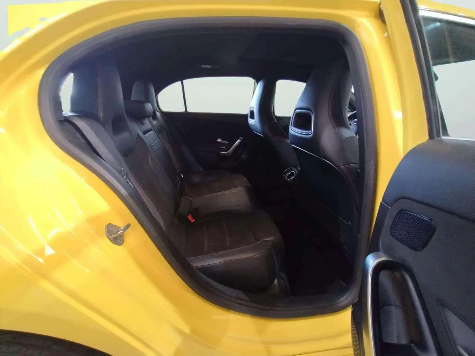 Mercedes-Benz Clase A A 180 d - foto 16