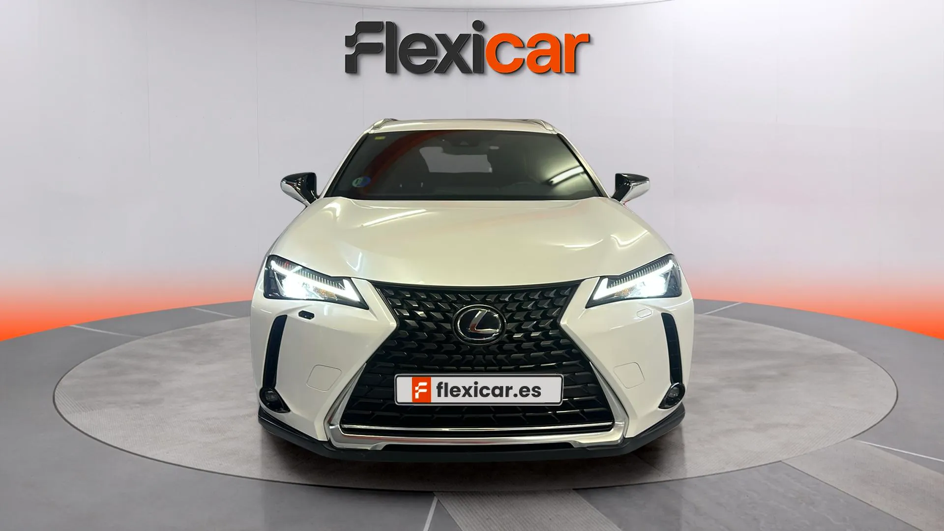 Lexus UX 2.0 250h Business - foto 2