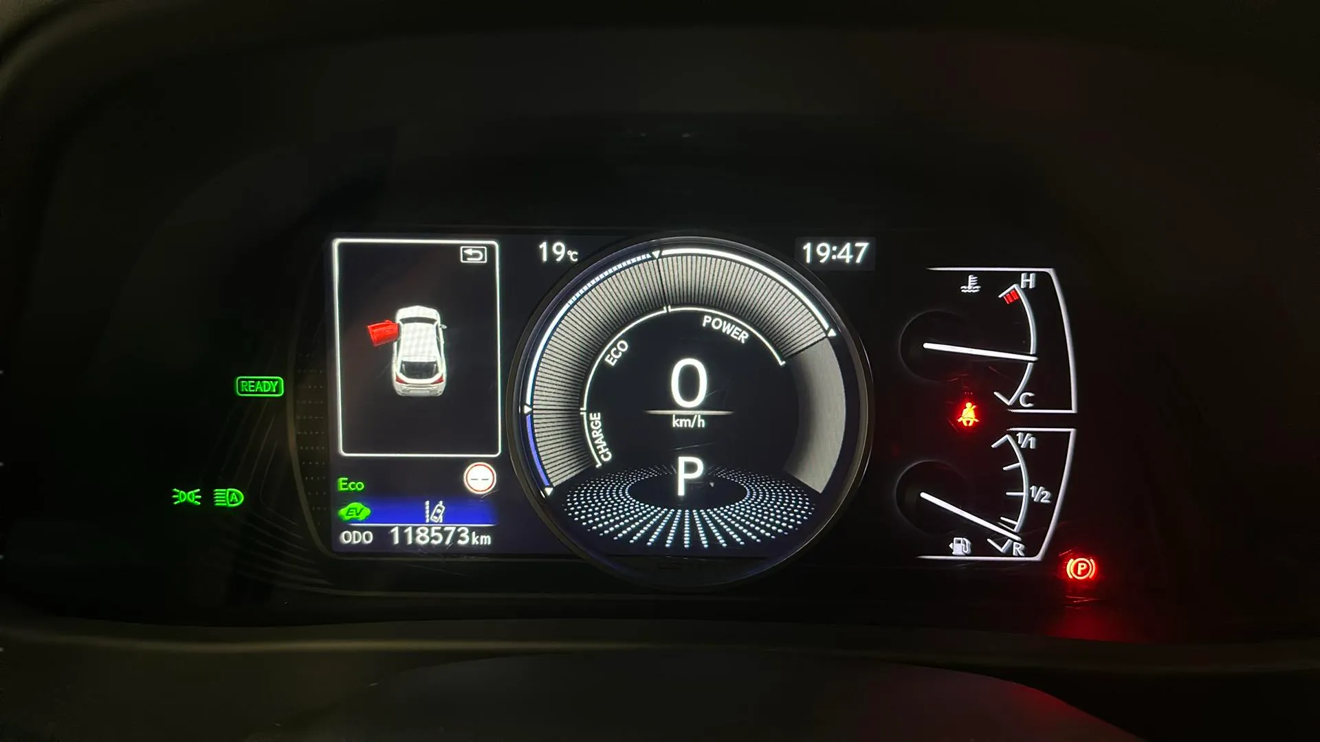 Lexus UX 2.0 250h Business - foto 12