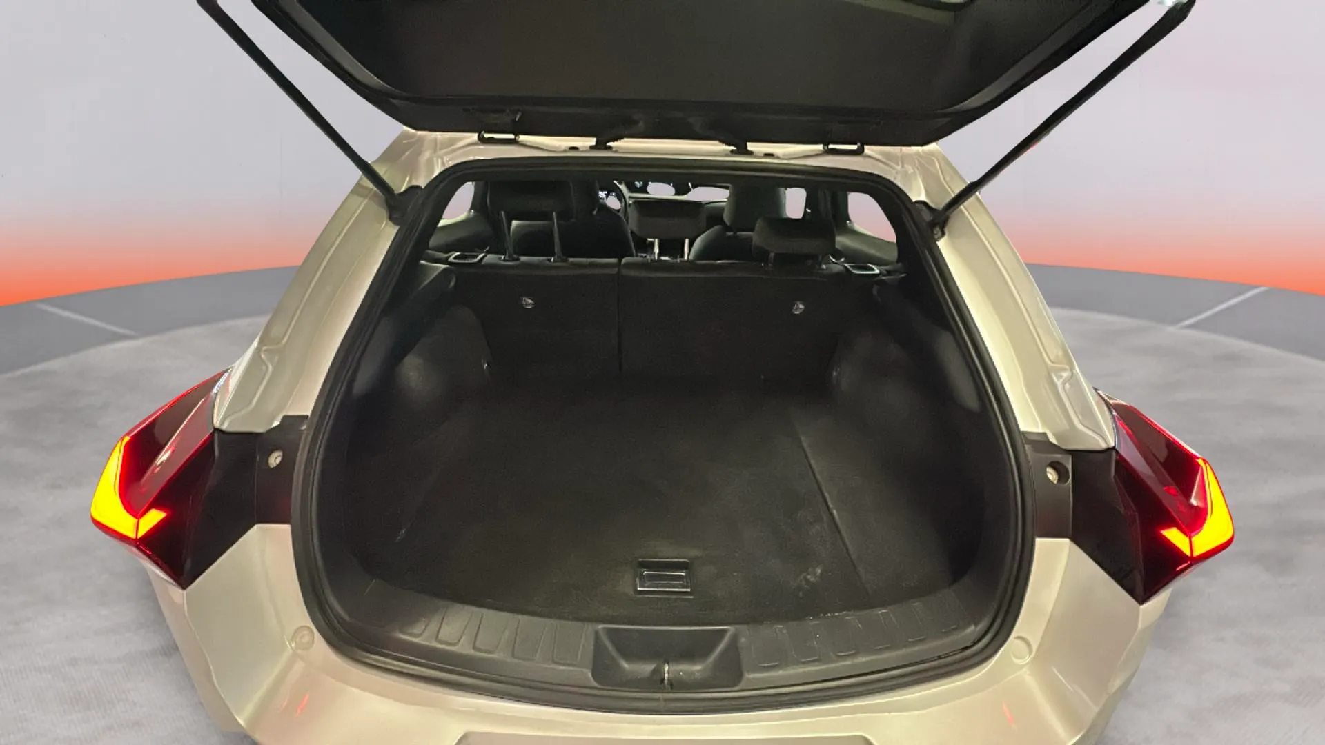 Lexus UX 2.0 250h Business - foto 10