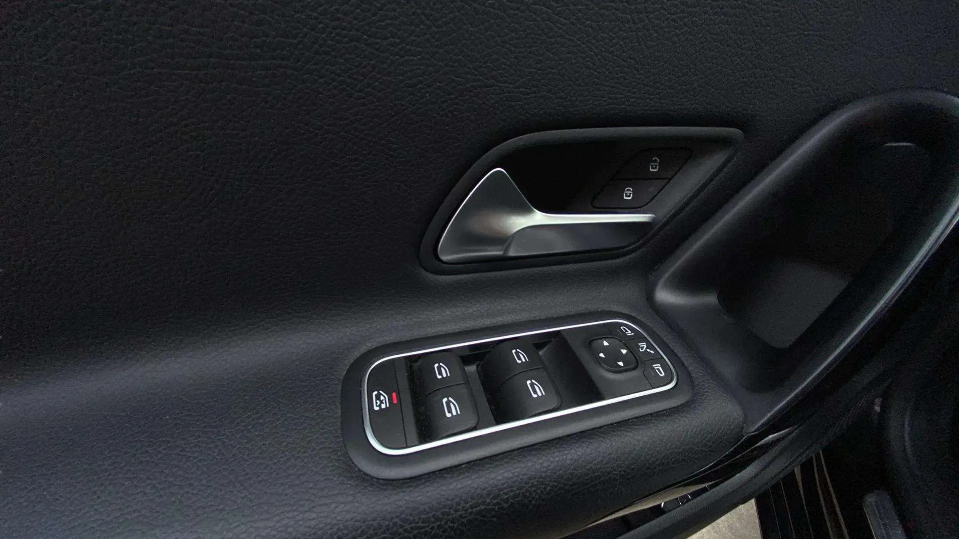 Mercedes-Benz Clase A A 180 d - foto 18