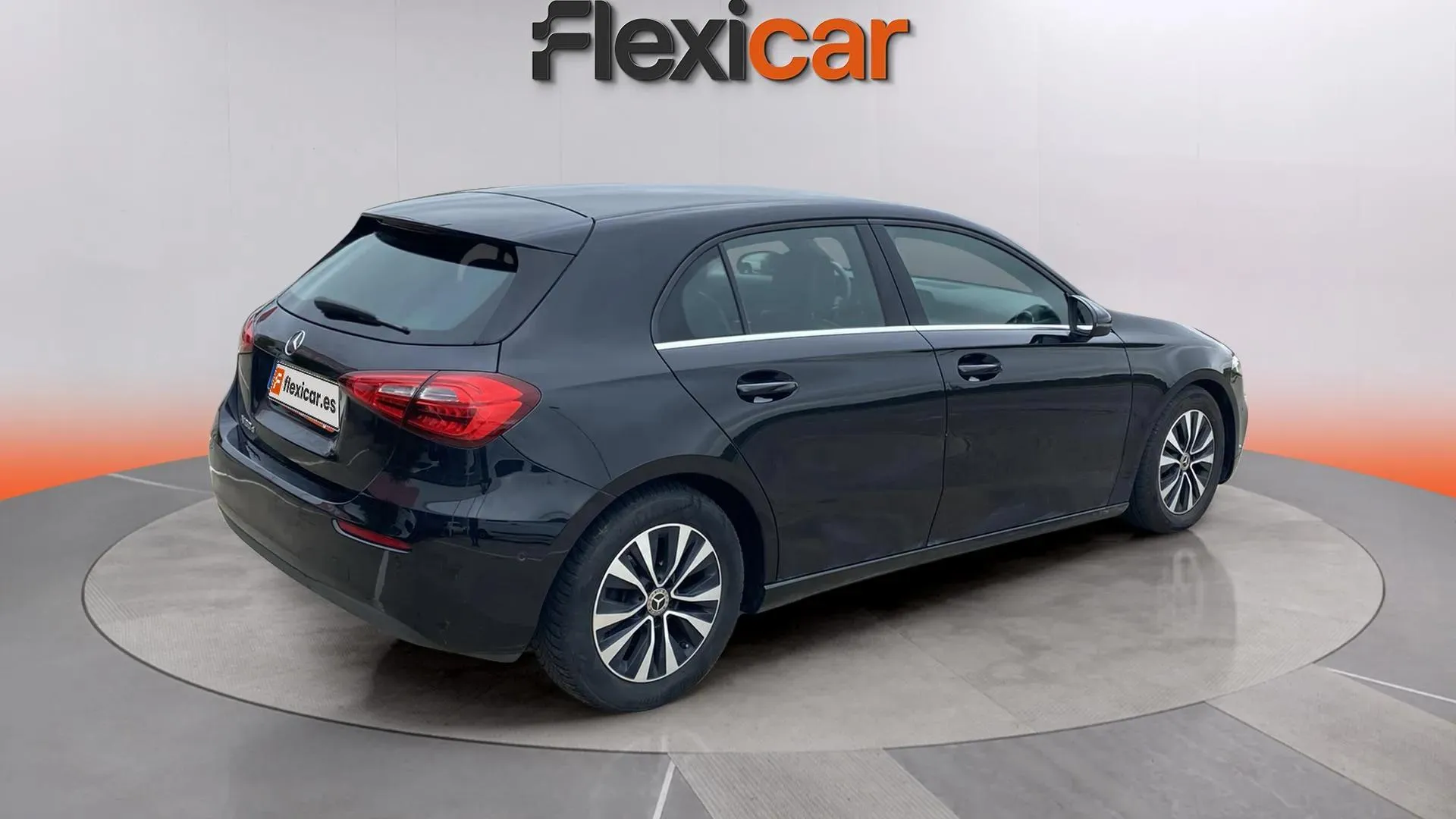 Mercedes-Benz Clase A A 180 d - foto 7