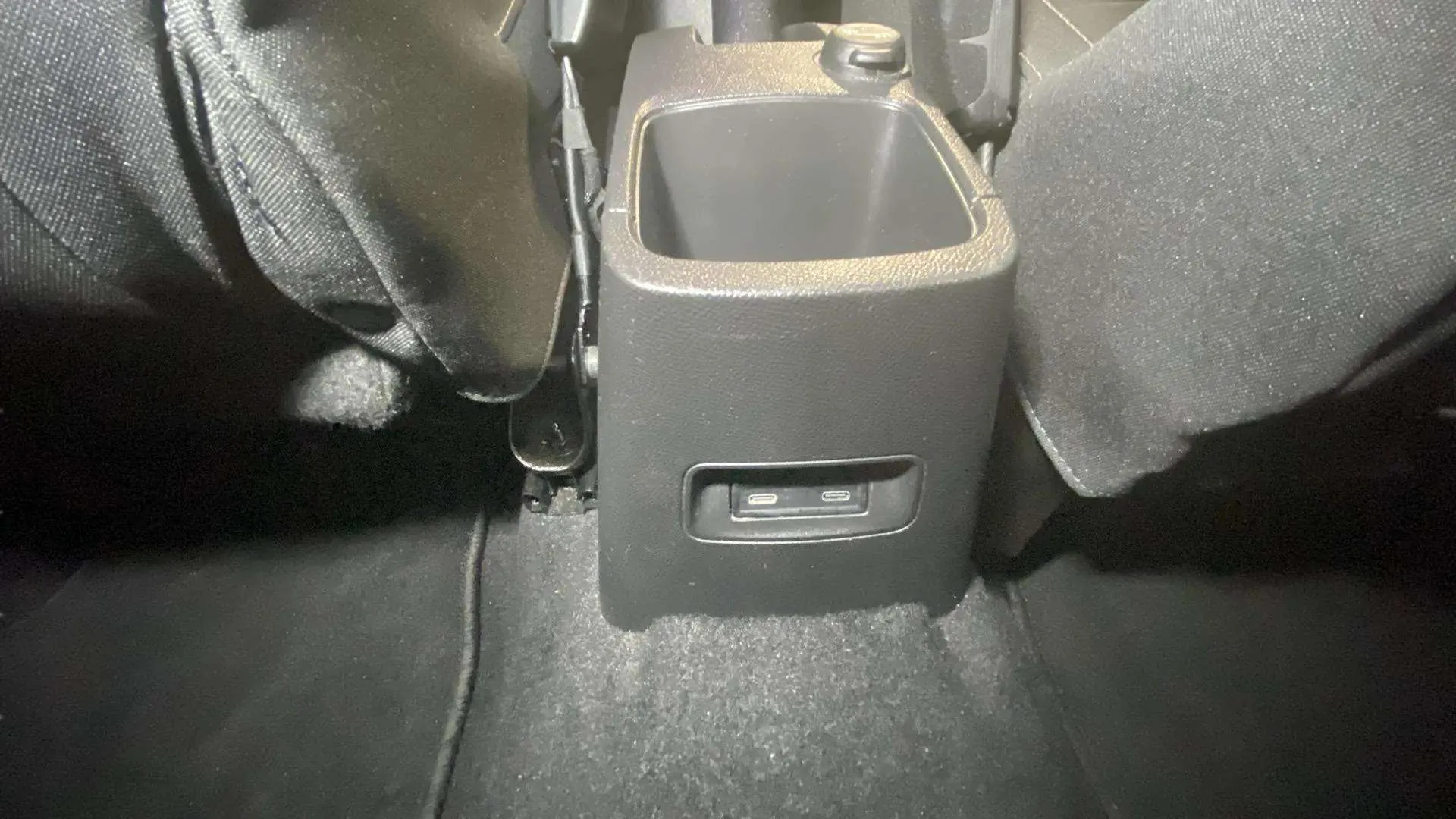 Citroën C3 Aircross Turbo BVM6 Plus - foto 30