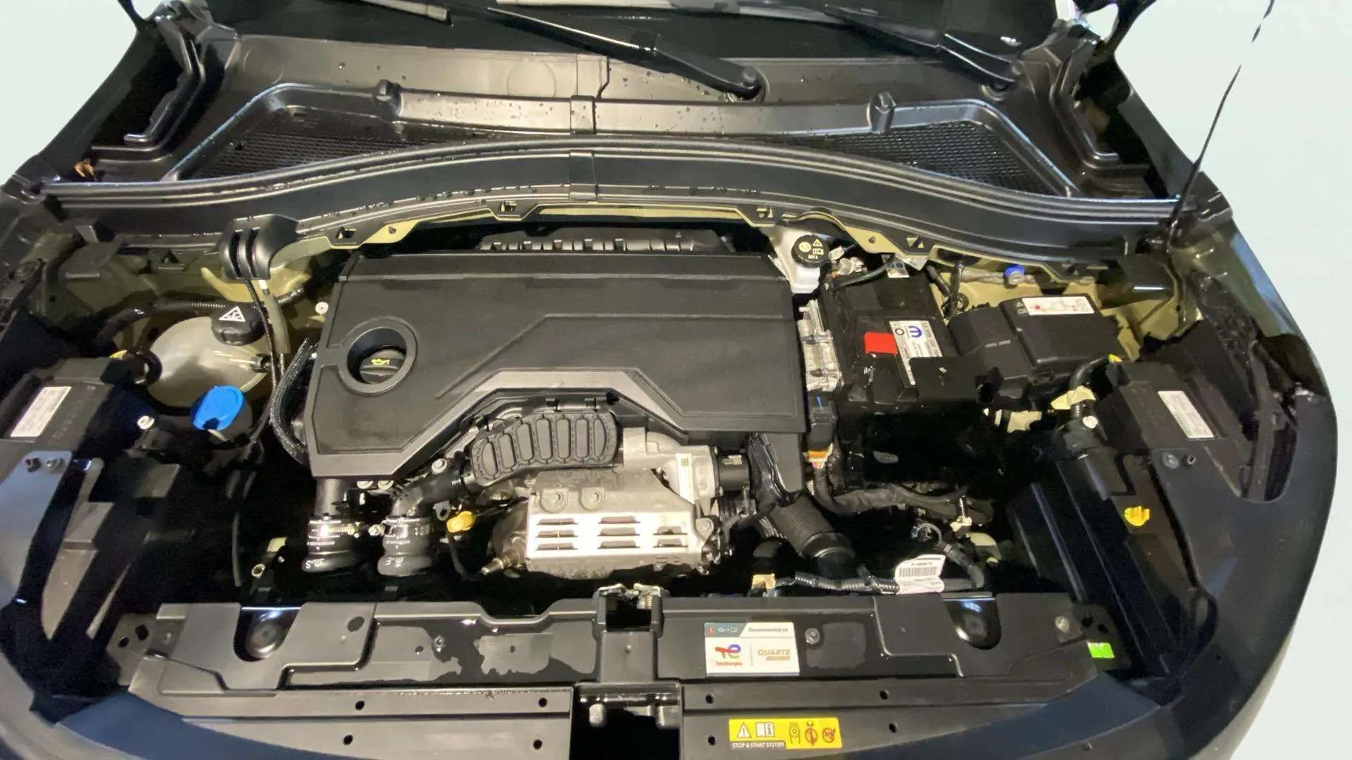 Citroën C3 Aircross Turbo BVM6 Plus - foto 25