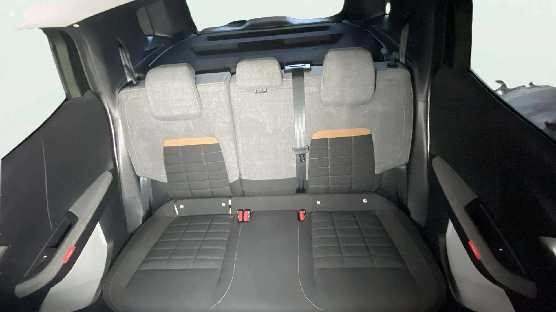 Citroën C3 Aircross Turbo BVM6 Plus - foto 16