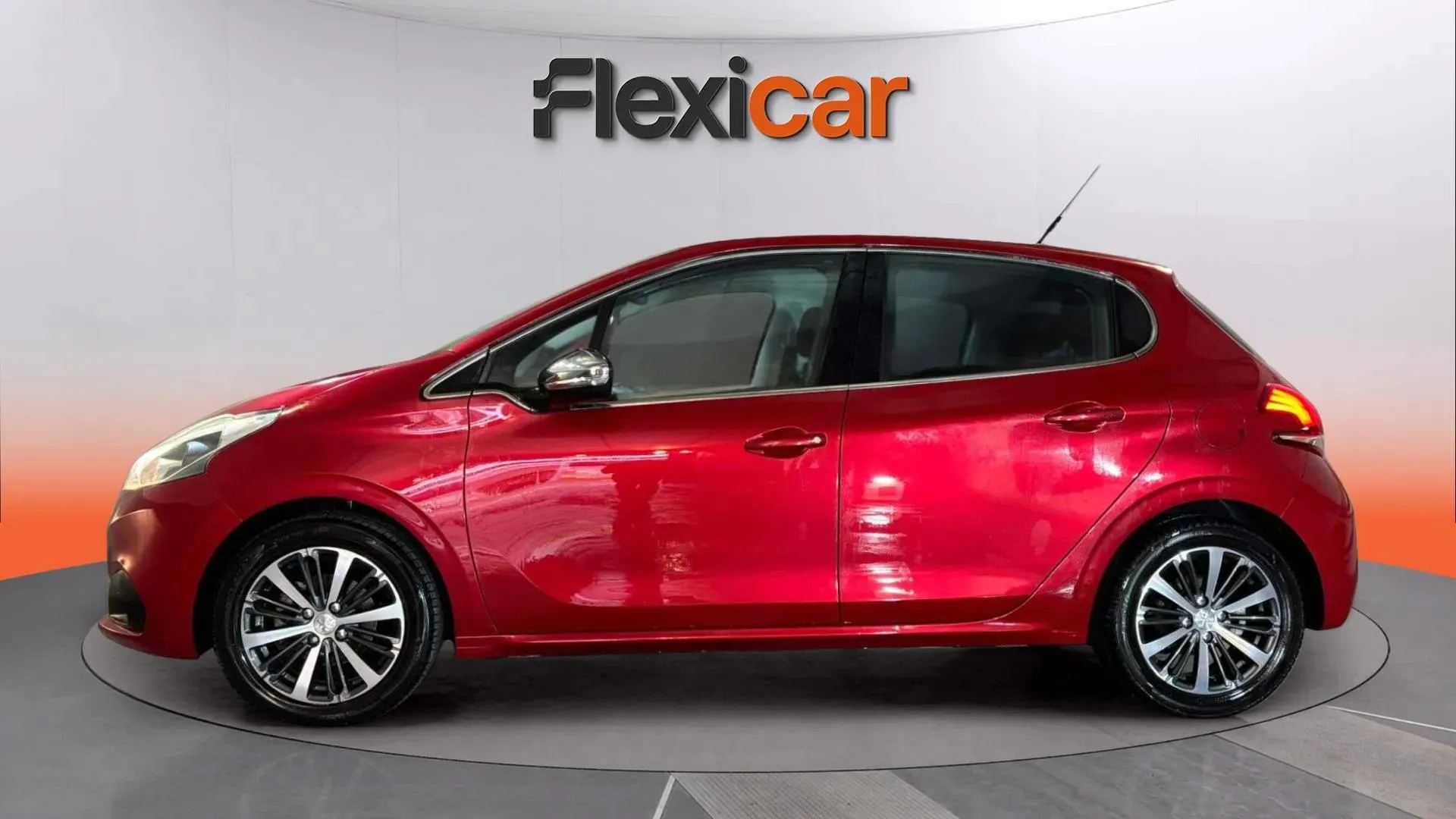 Peugeot 208 Allure 1.6 BlueHDi - foto 5