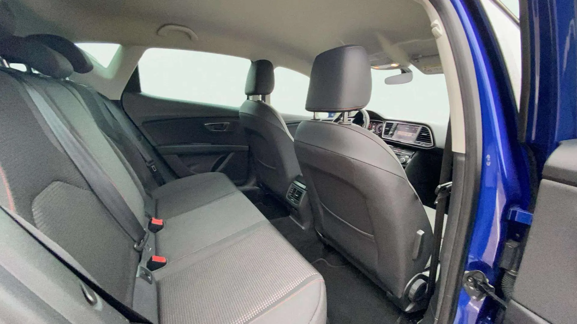 SEAT León 1.4 TSI ACT DSG-7 FR - foto 14