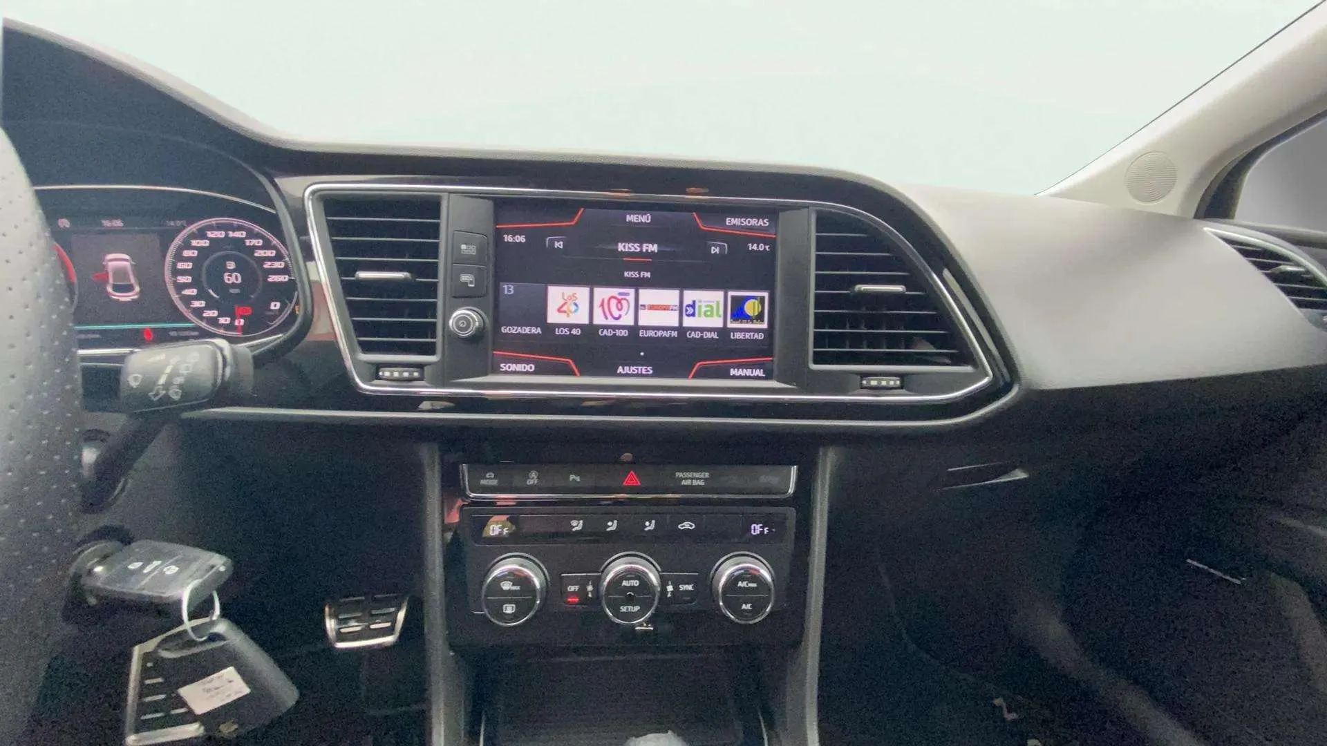 SEAT León 1.4 TSI ACT DSG-7 FR - foto 10