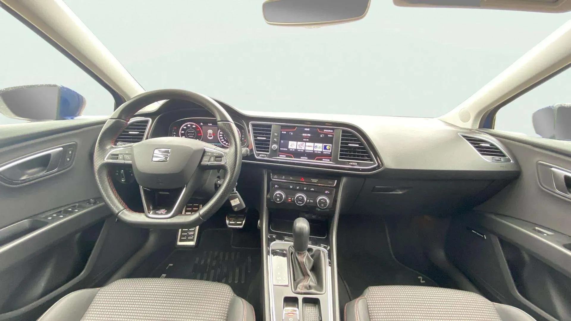 SEAT León 1.4 TSI ACT DSG-7 FR - foto 9