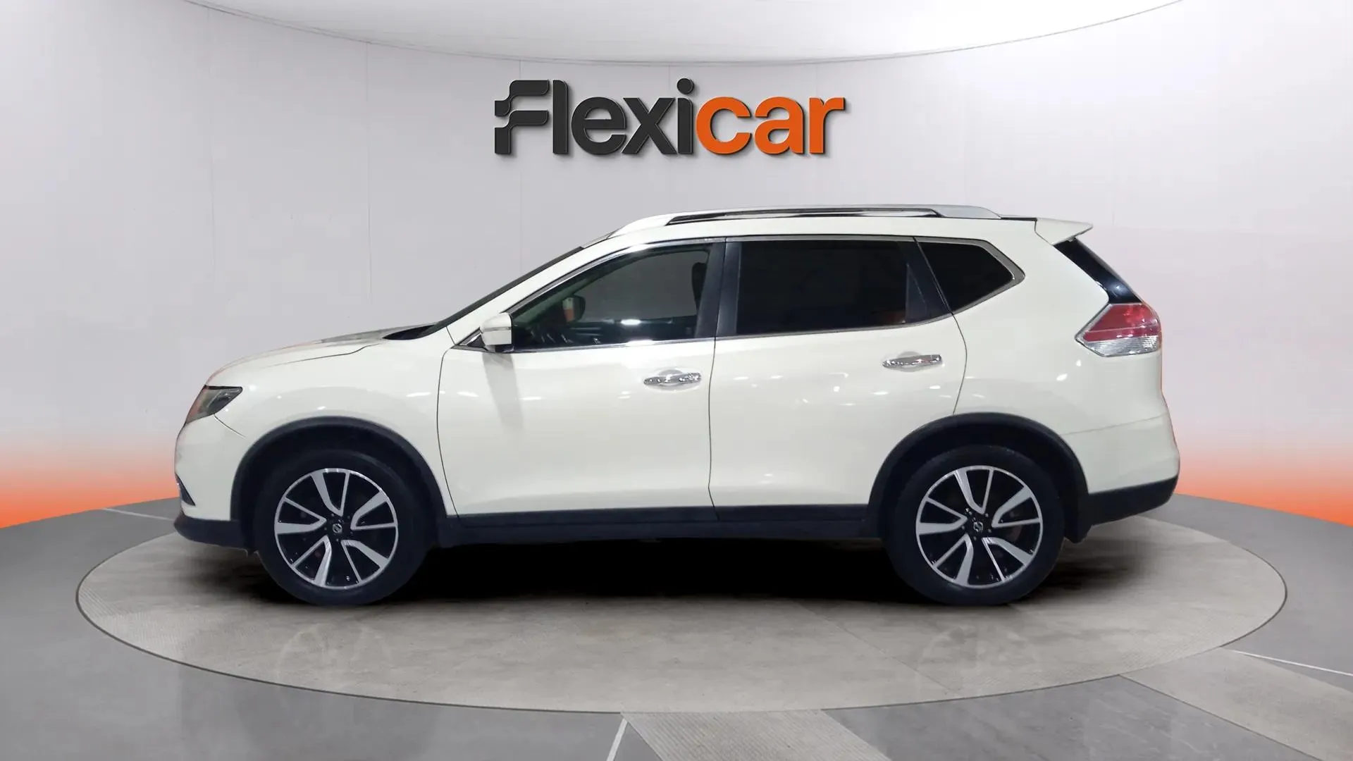 Nissan X-Trail 2.0 dCi 4x4-i Xtronic Acenta - foto 5