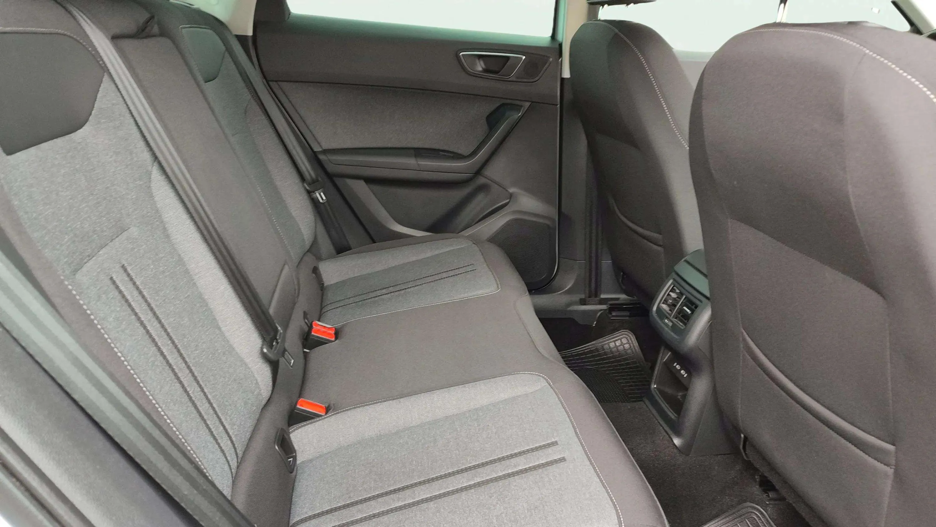 SEAT Ateca 1.5 TSI DSG Style XXL - foto 9