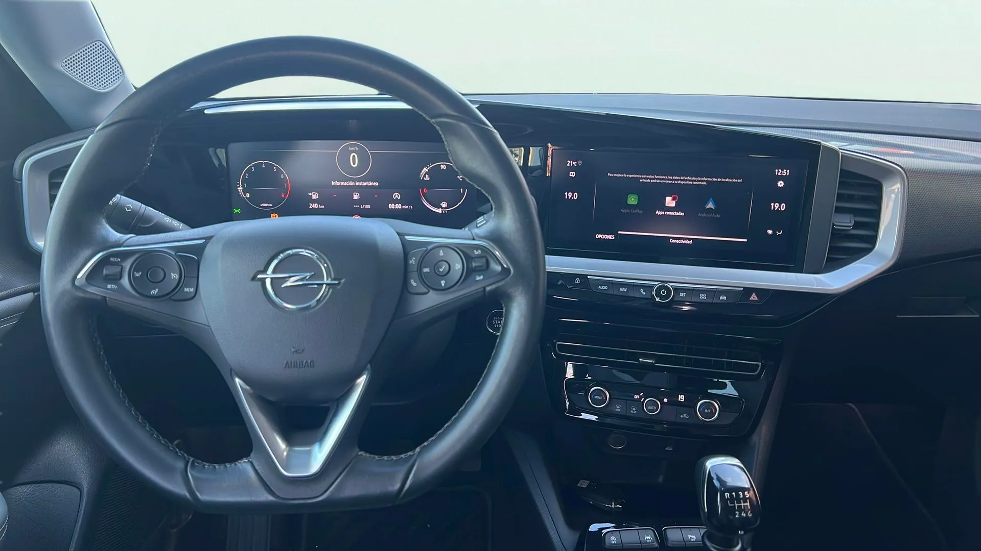 Opel Mokka 1.2 T GS - foto 11