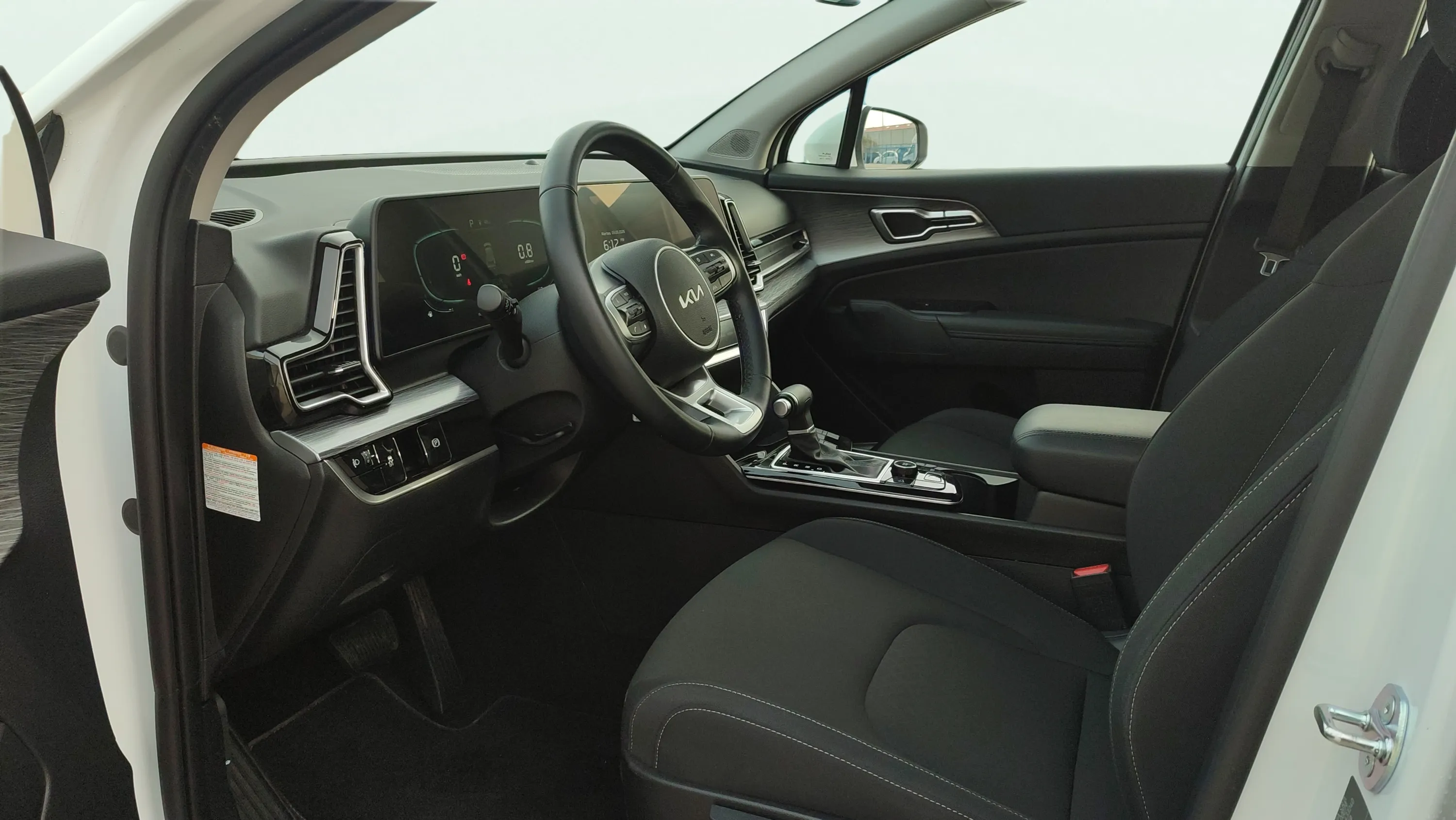 Kia Sportage 1.6 T-GDi MHEV Business 4x2 DCT - foto 14