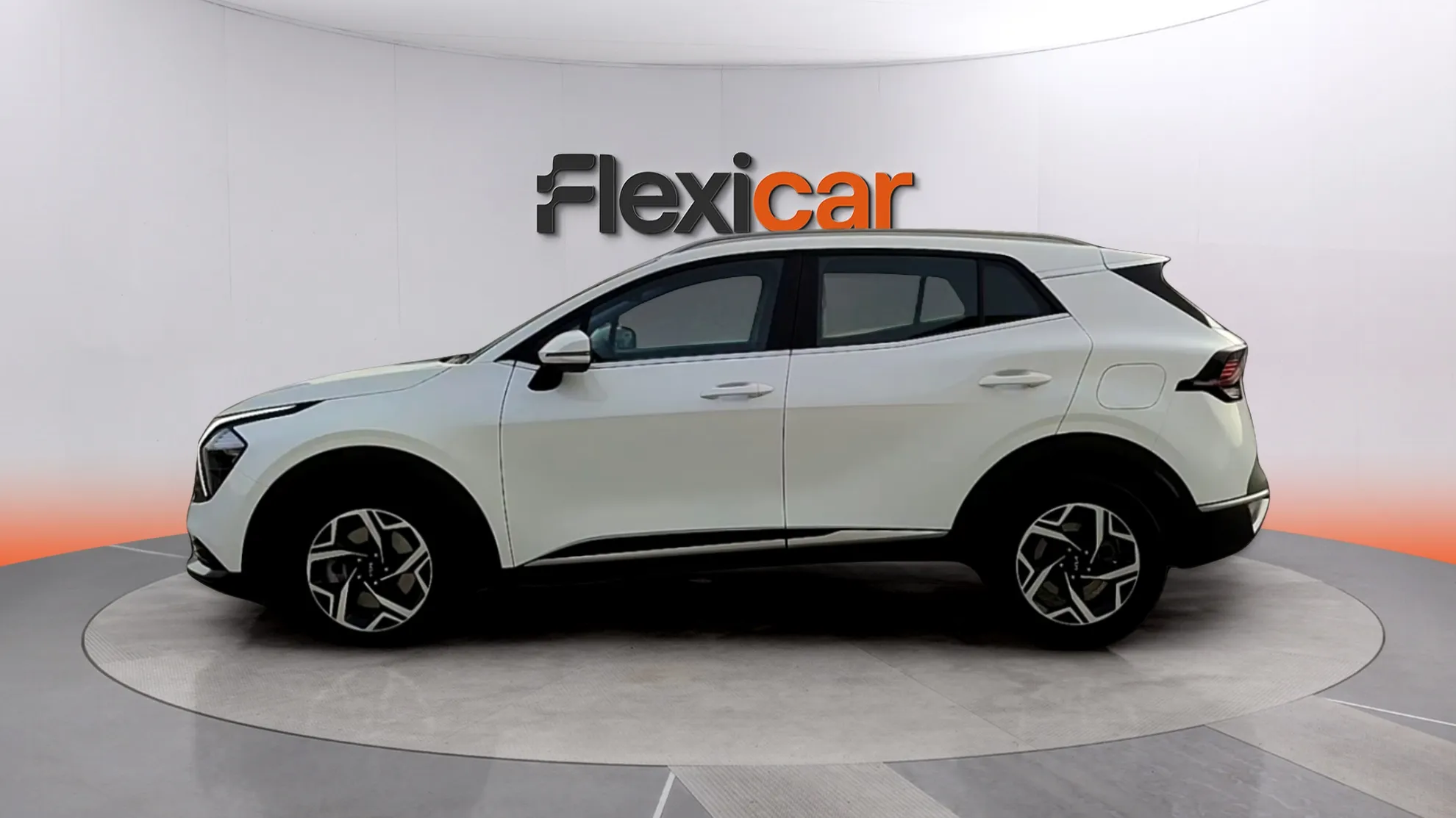 Kia Sportage 1.6 T-GDi MHEV Business 4x2 DCT - foto 4