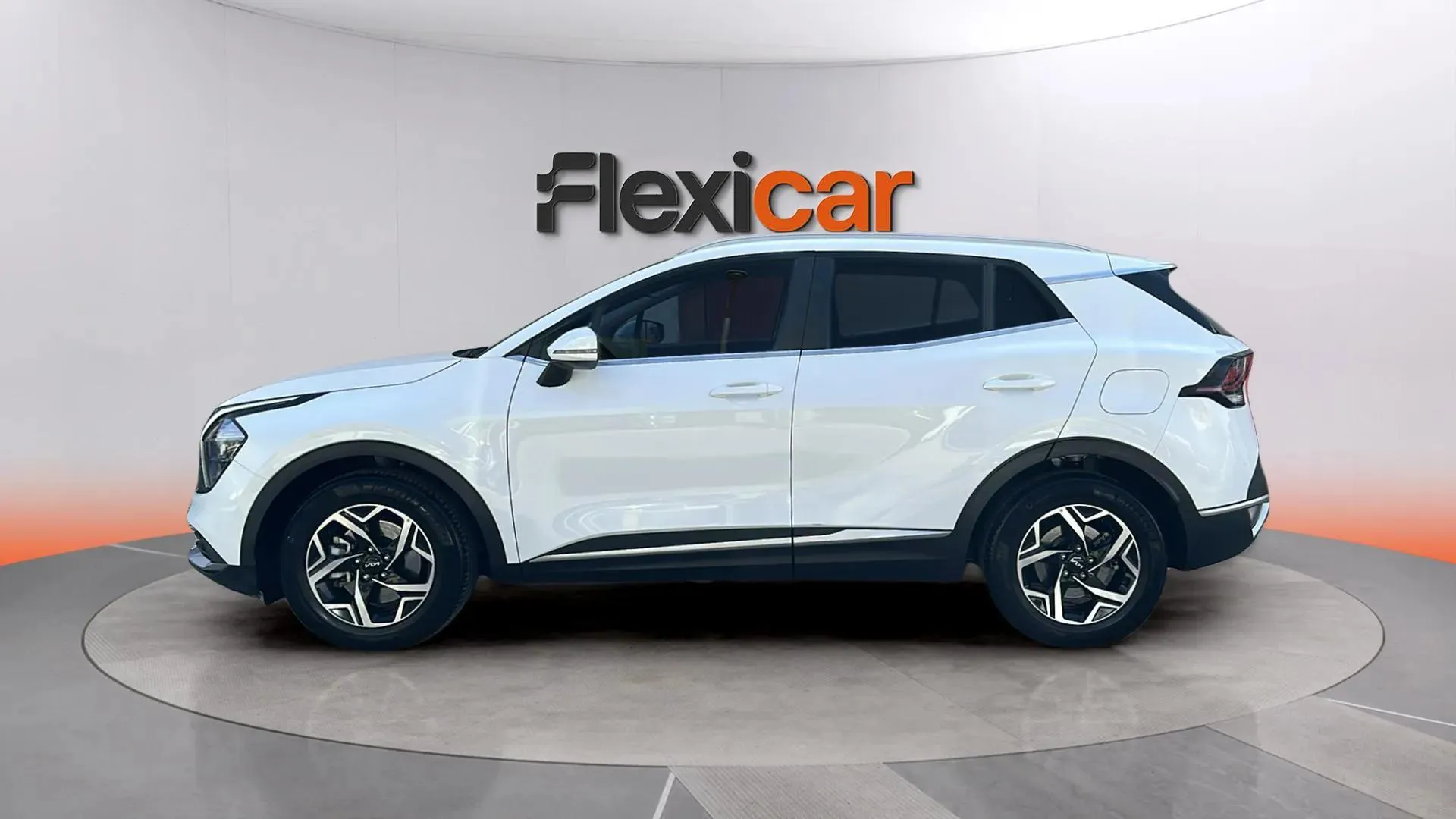 Kia Sportage 1.6 T-GDi MHEV Business 4x2 DCT - foto 5