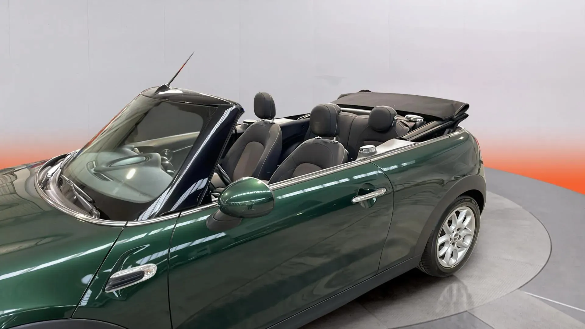 MINI Cooper D Cabrio - foto 25