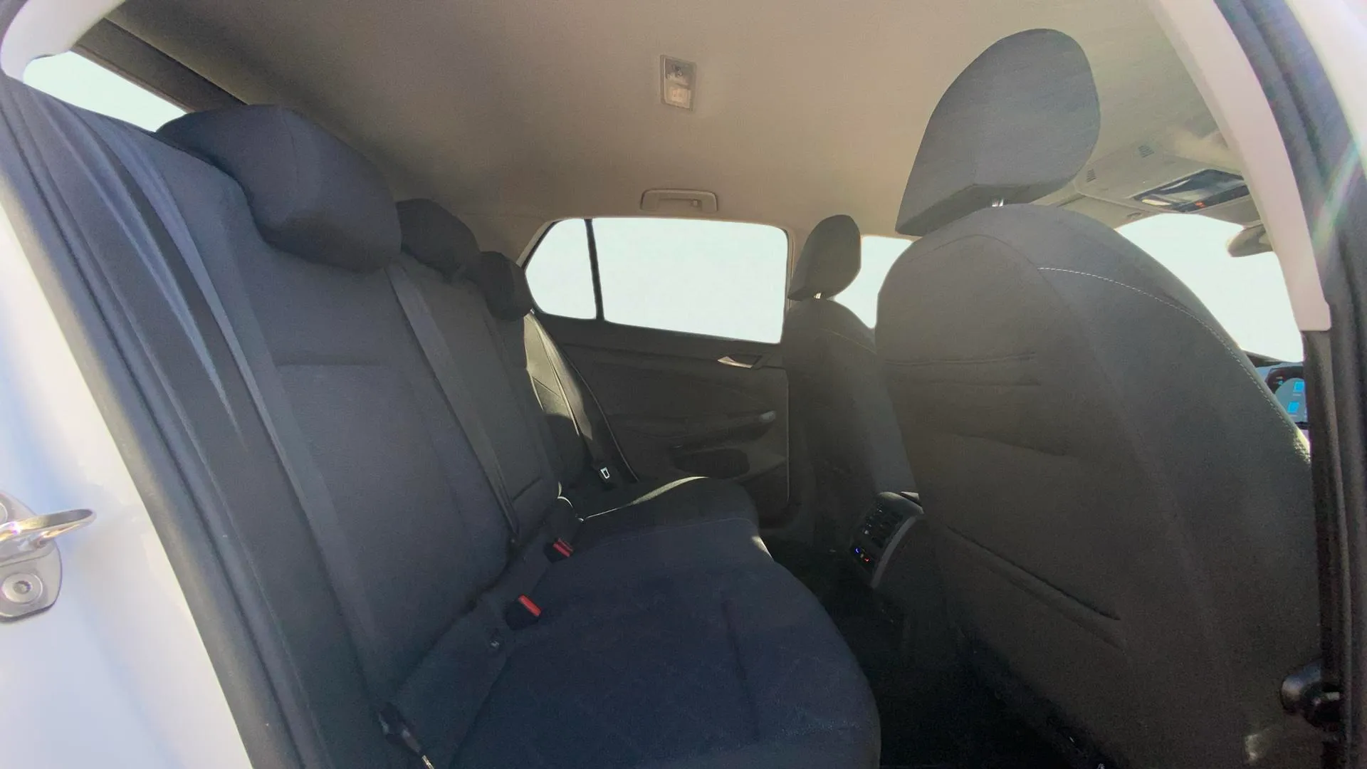 Volkswagen Golf Life 1.0 eTSI DSG - foto 10