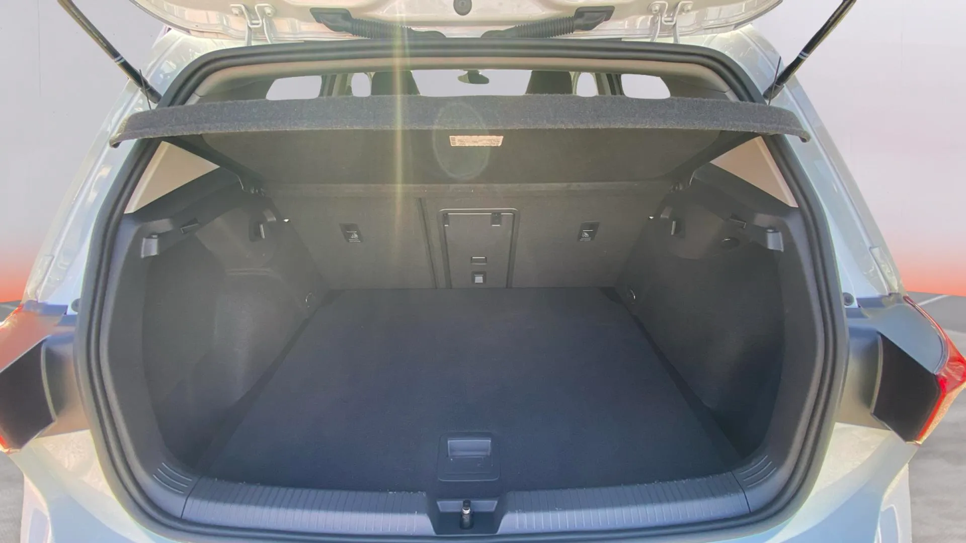 Volkswagen Golf Life 1.0 eTSI DSG - foto 12