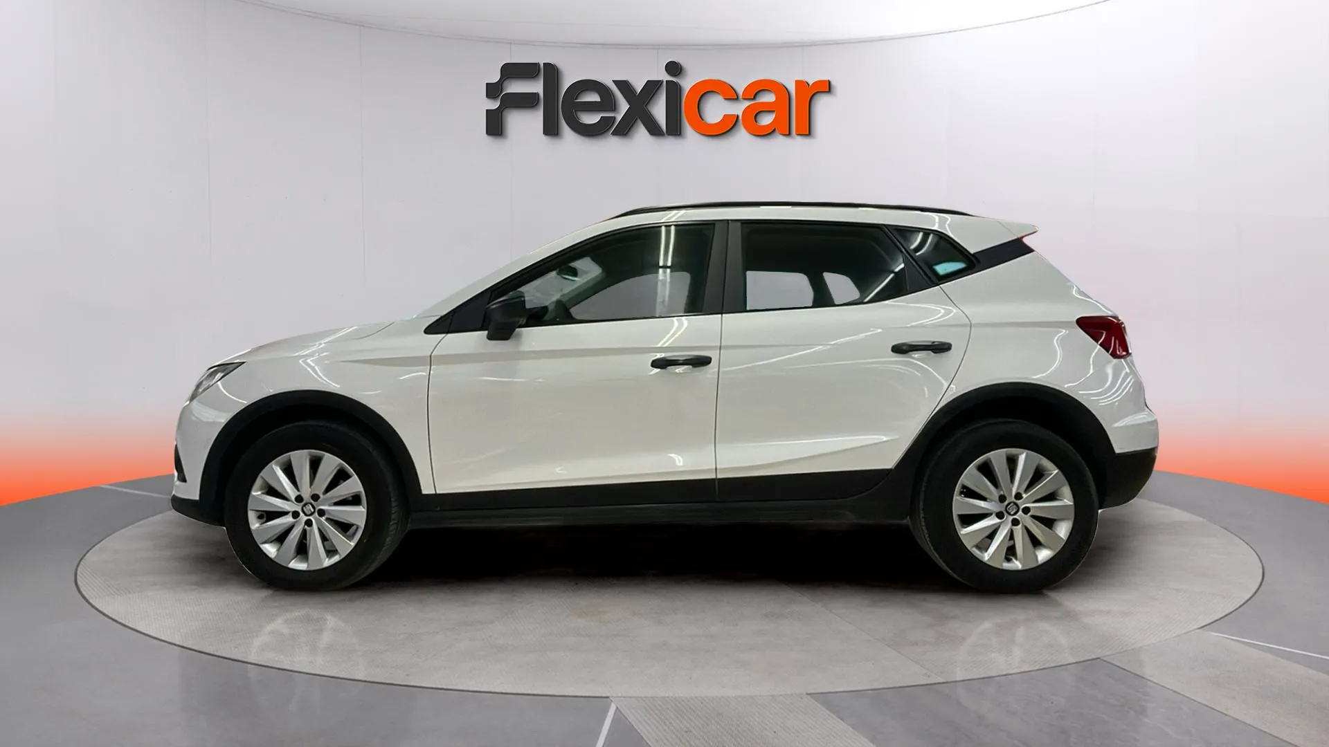SEAT Arona 1.6 TDI Xcellence Ecomotive - foto 5