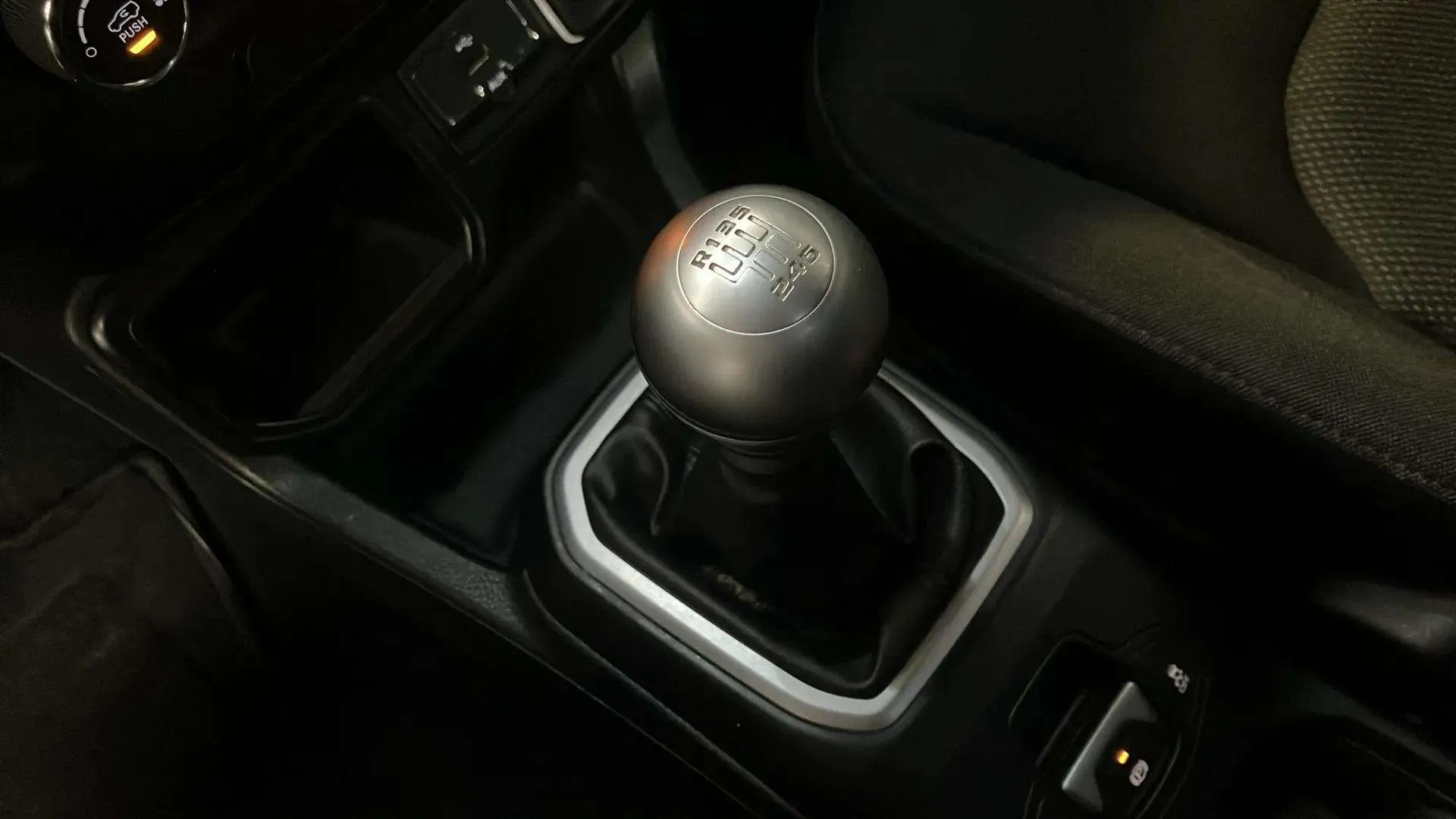 Jeep Renegade 1.0G Sport 4x2 - foto 17