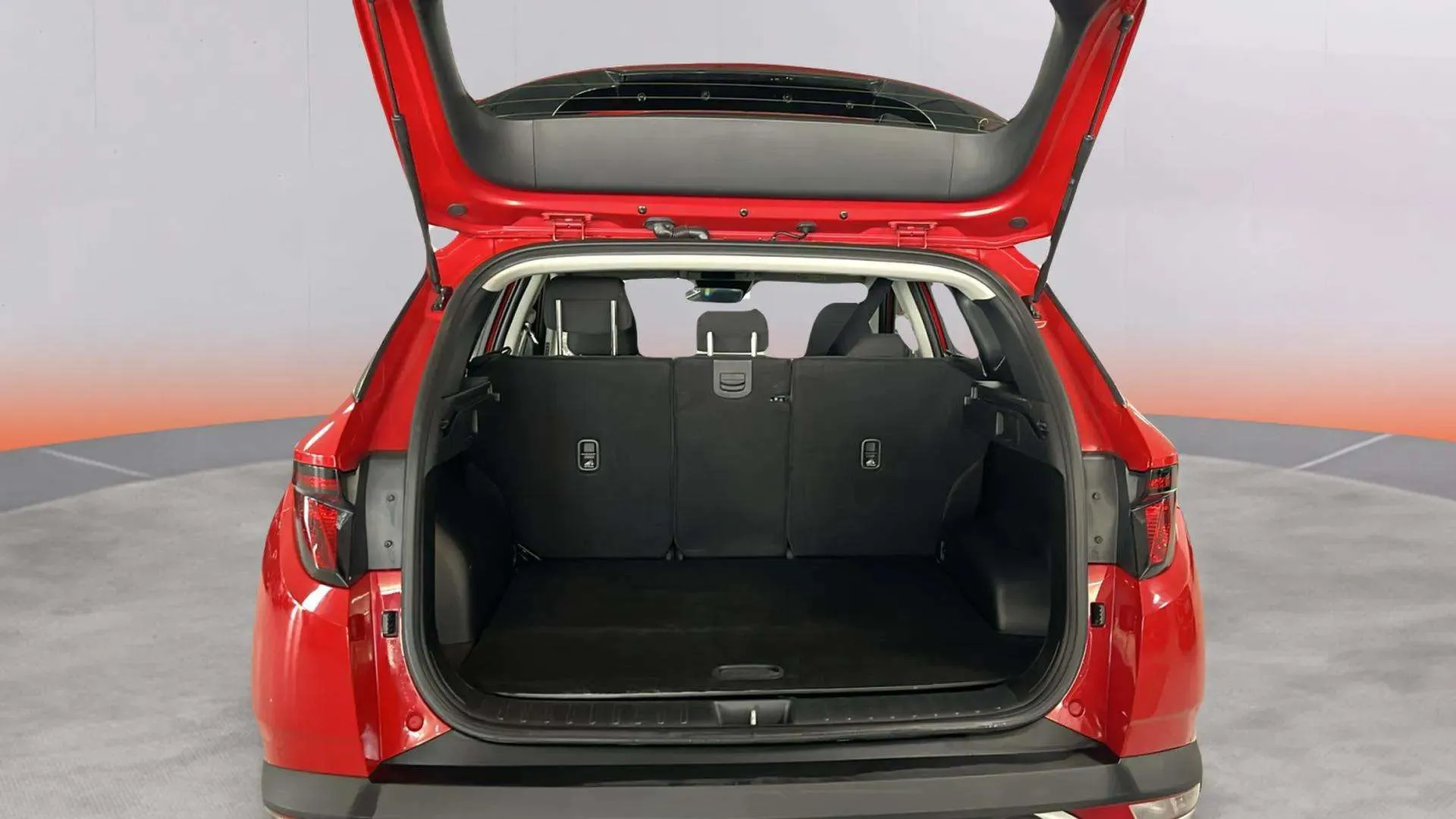Hyundai Tucson 1.6 T-GDi PHEV Maxx 4x4 - foto 7