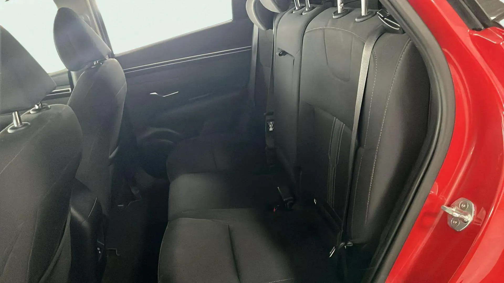 Hyundai Tucson 1.6 T-GDi PHEV Maxx 4x4 - foto 21