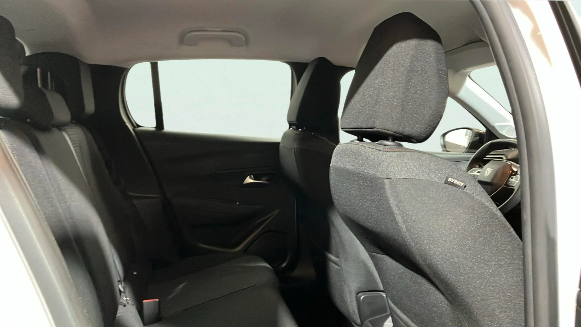 Peugeot 208 Style Gasolina 100 - foto 18