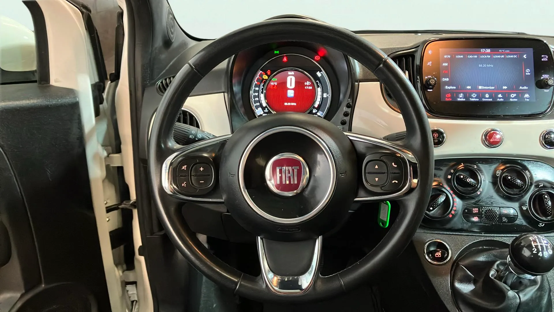 Fiat 500 Dolcevita 1.0 Hybrid - foto 12