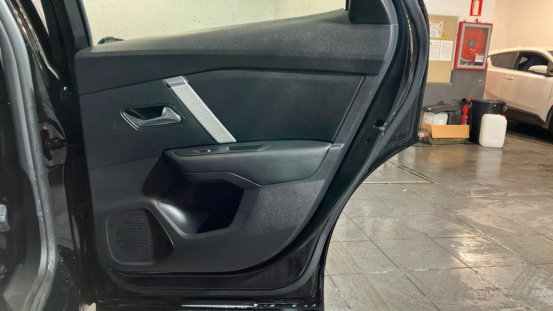 Citroën C4 PureTech 130 Plus - foto 21