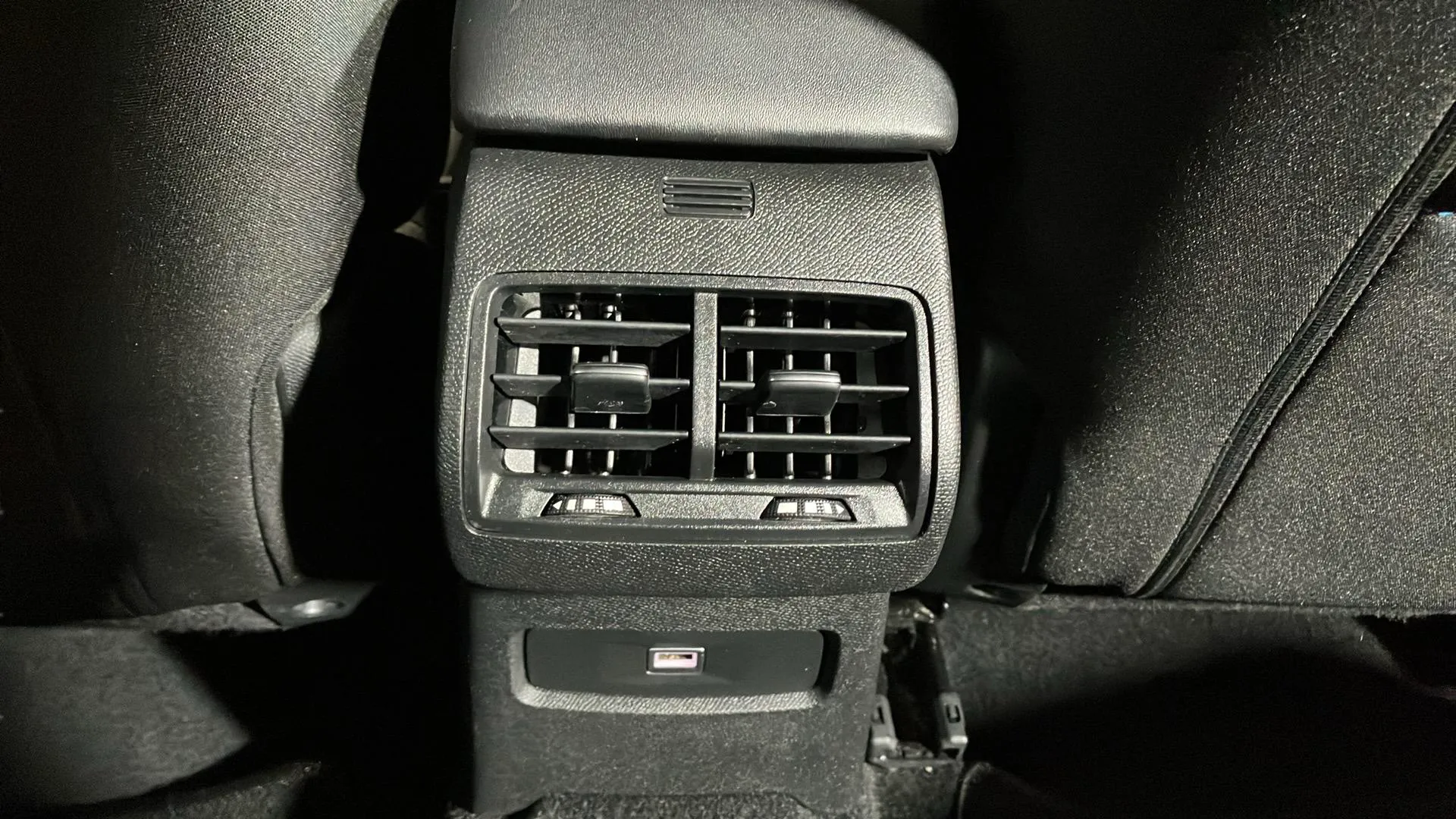 Citroën C4 PureTech 130 Plus - foto 18