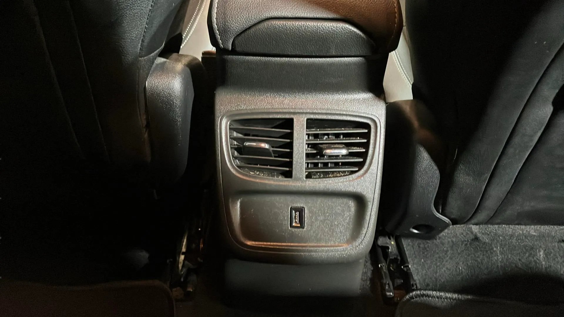 Opel Grandland 1.2 Turbo GS - foto 19